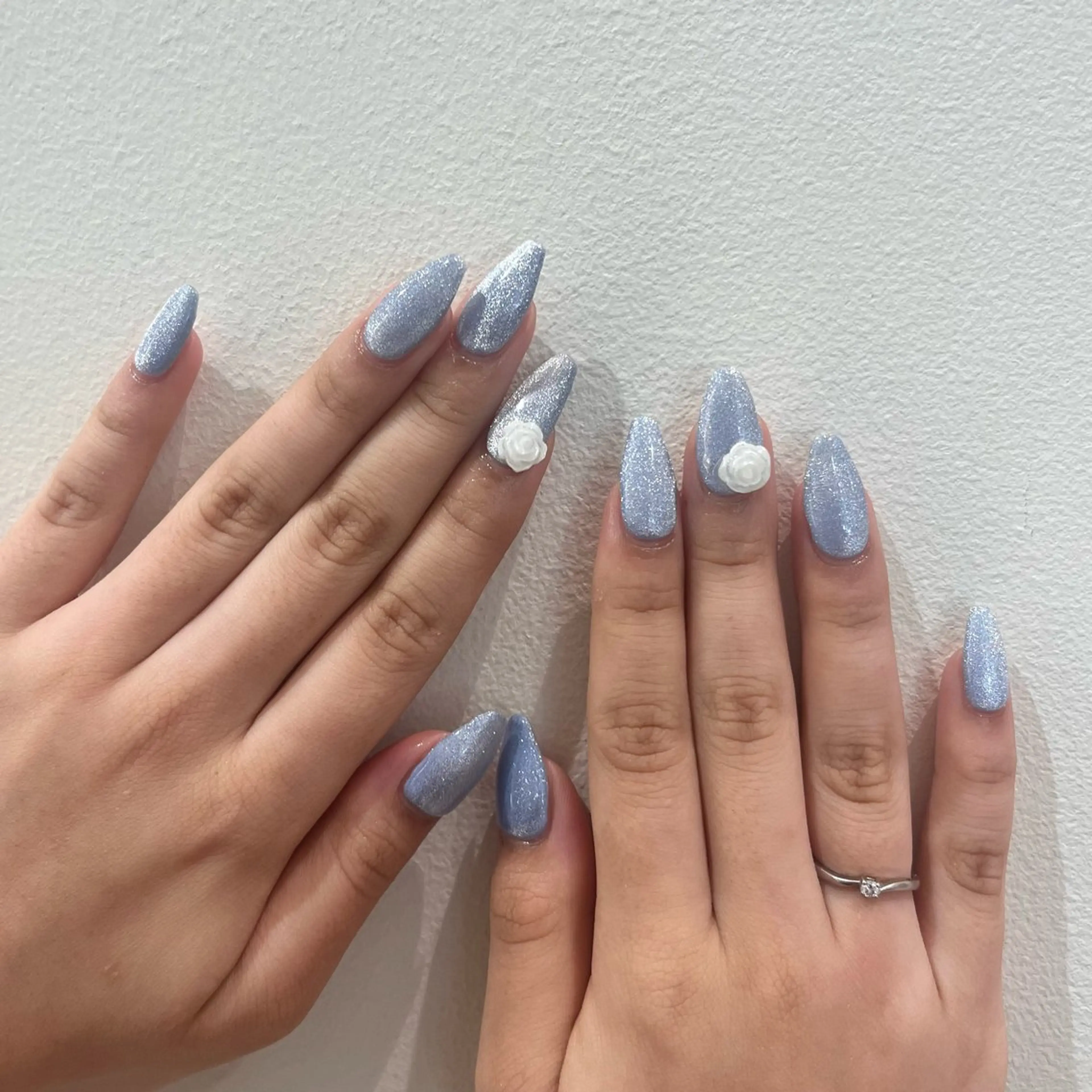 ネイル Neolive 銀座 / mioのネイルデザイン