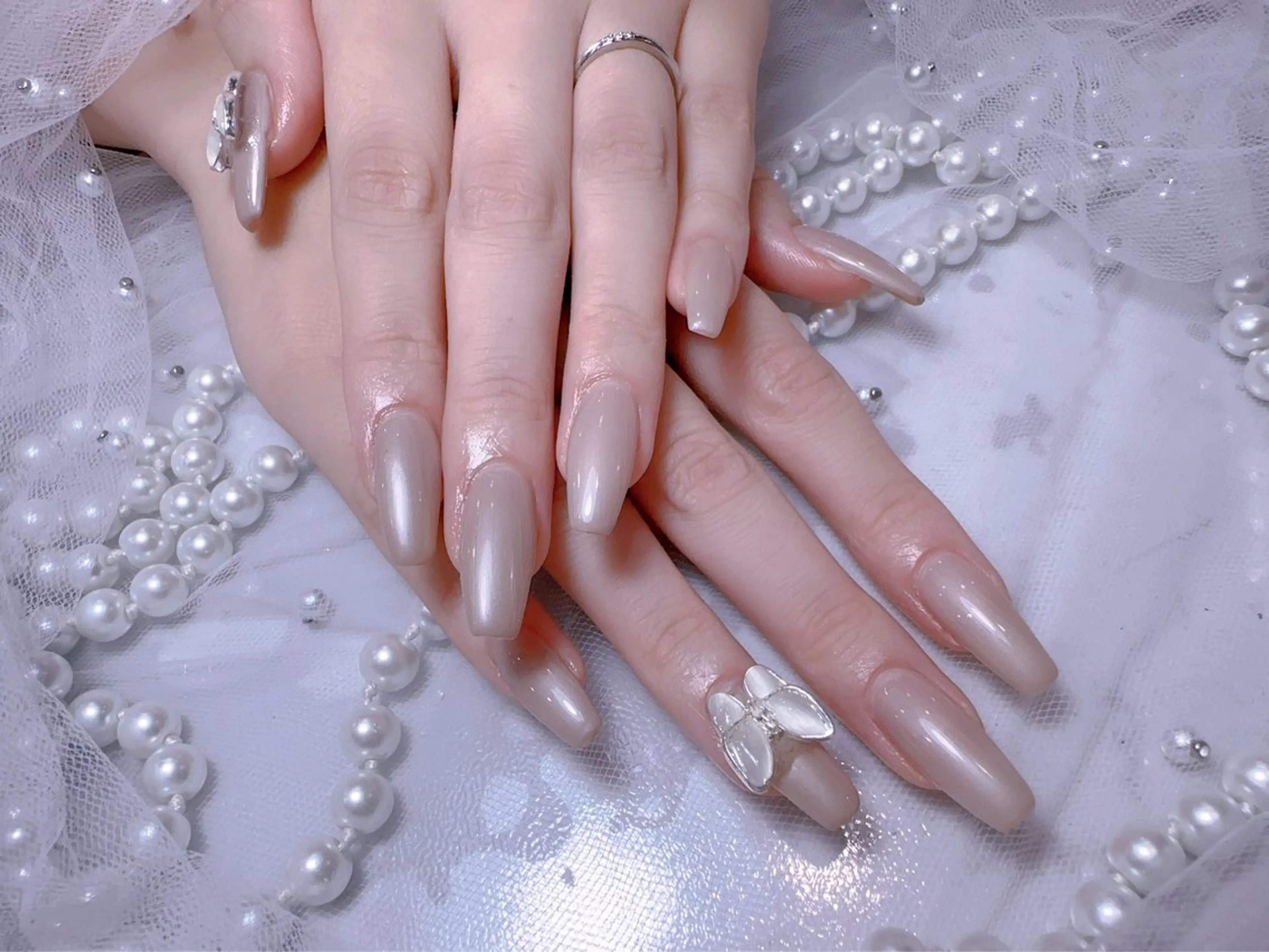 ネイル アートネイル フラッシュネイル フレンチネイル ジェルネイル ガラスフレンチ ハンドネイル You&Me Miyuのネイルデザイン