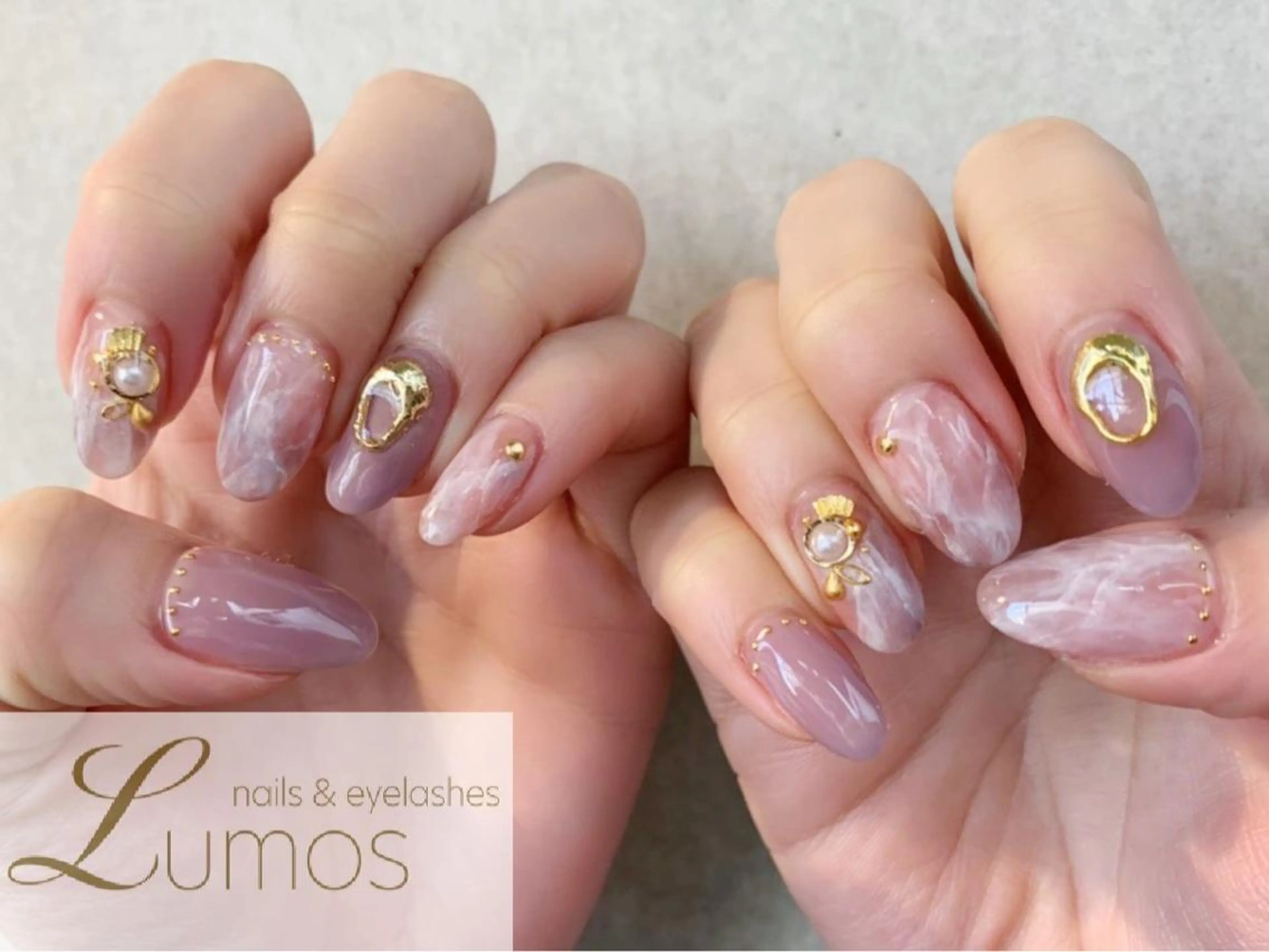 ネイル Lumos Ayakaのマツエク・マツパデザイン