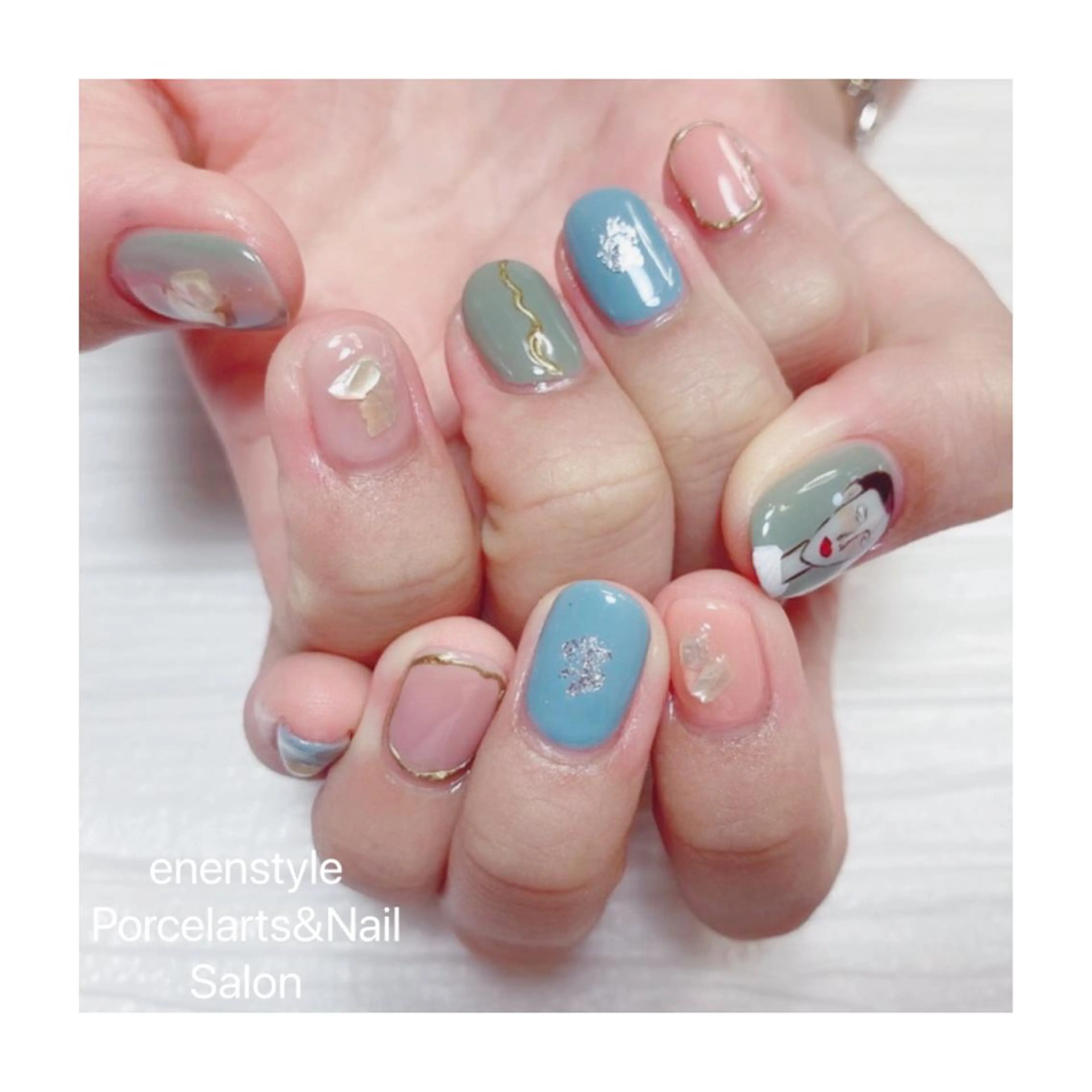 ショート ネイル ハンドネイル 👑enen style👑のネイルデザイン