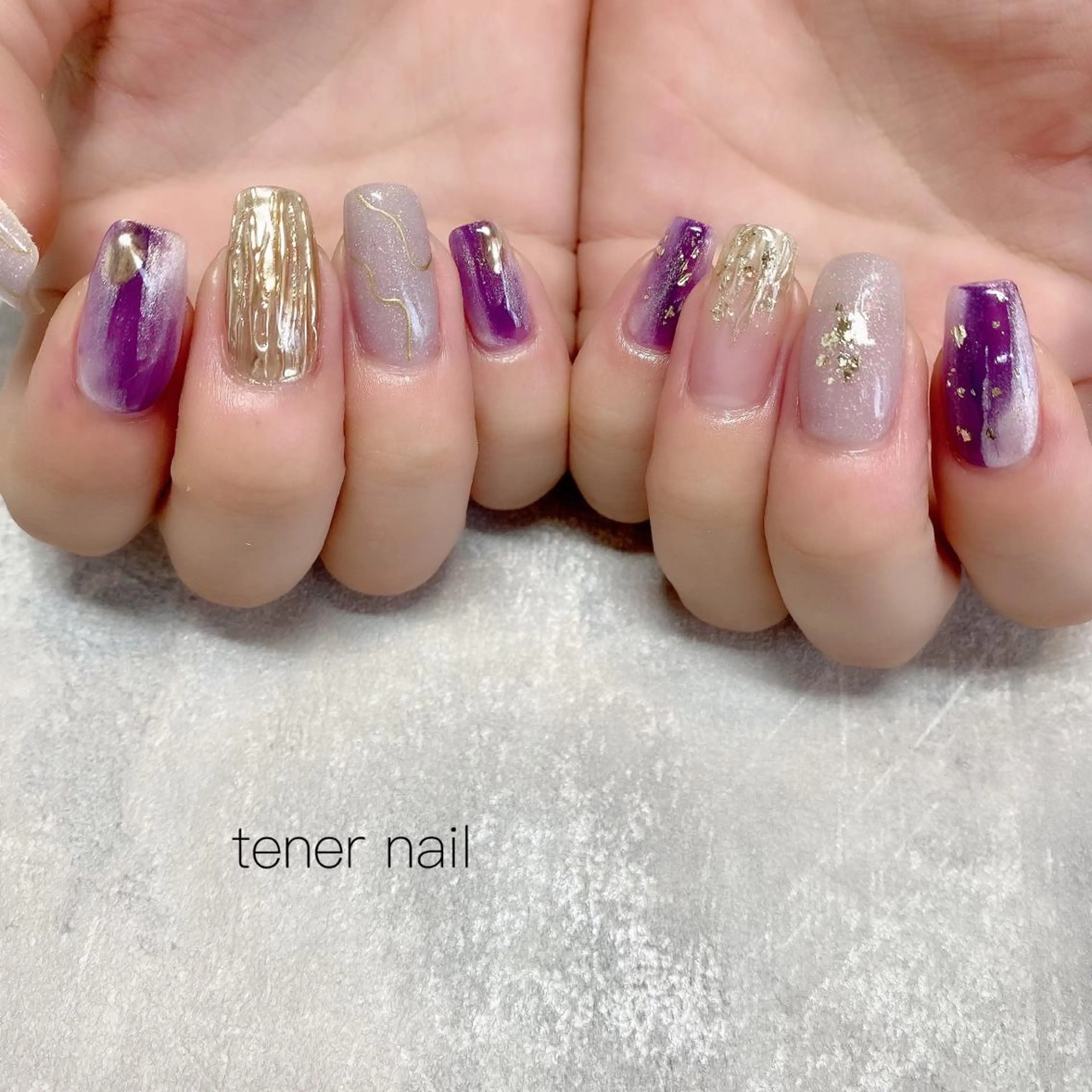 ネイル ゴールド パープル テネルネイル tener nailのネイルデザイン