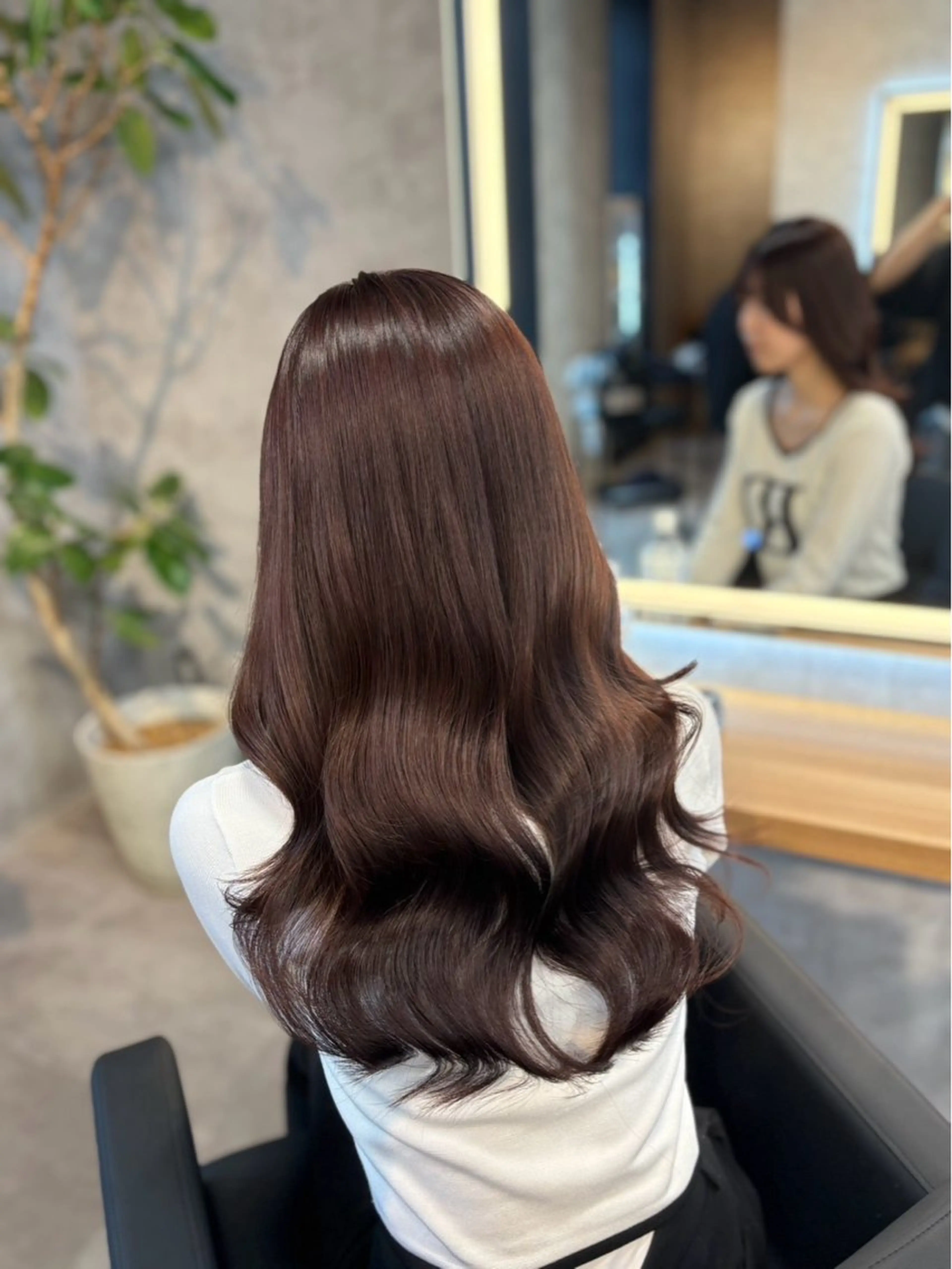 ミディアム カラー ヘアアレンジ カット ヘアカラー トリートメント ヘアセット レイヤー×透明感カラ ーHAYATOのヘアスタイル