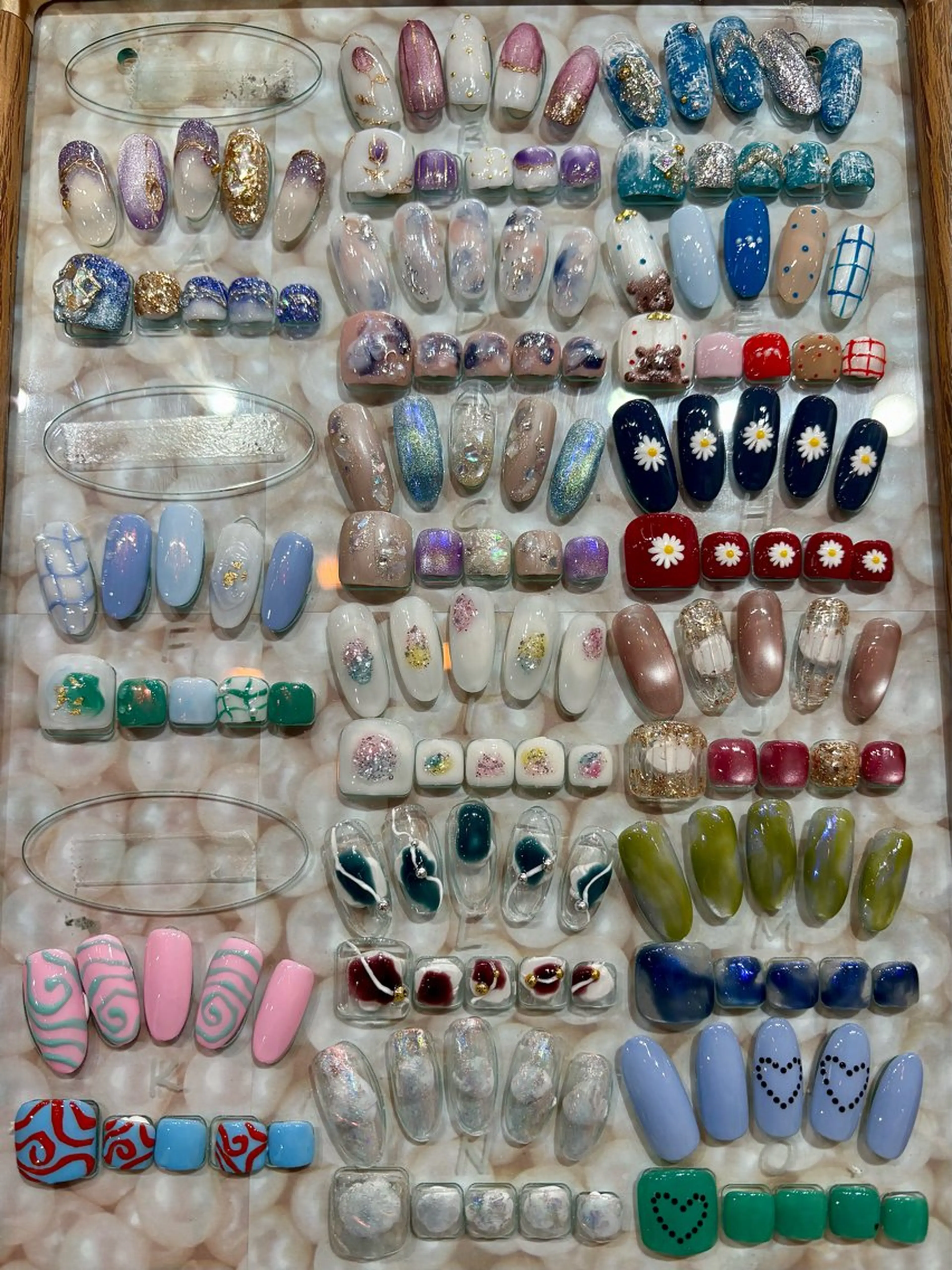 ネイル NAIL P-BOX .HACHIのネイルデザイン