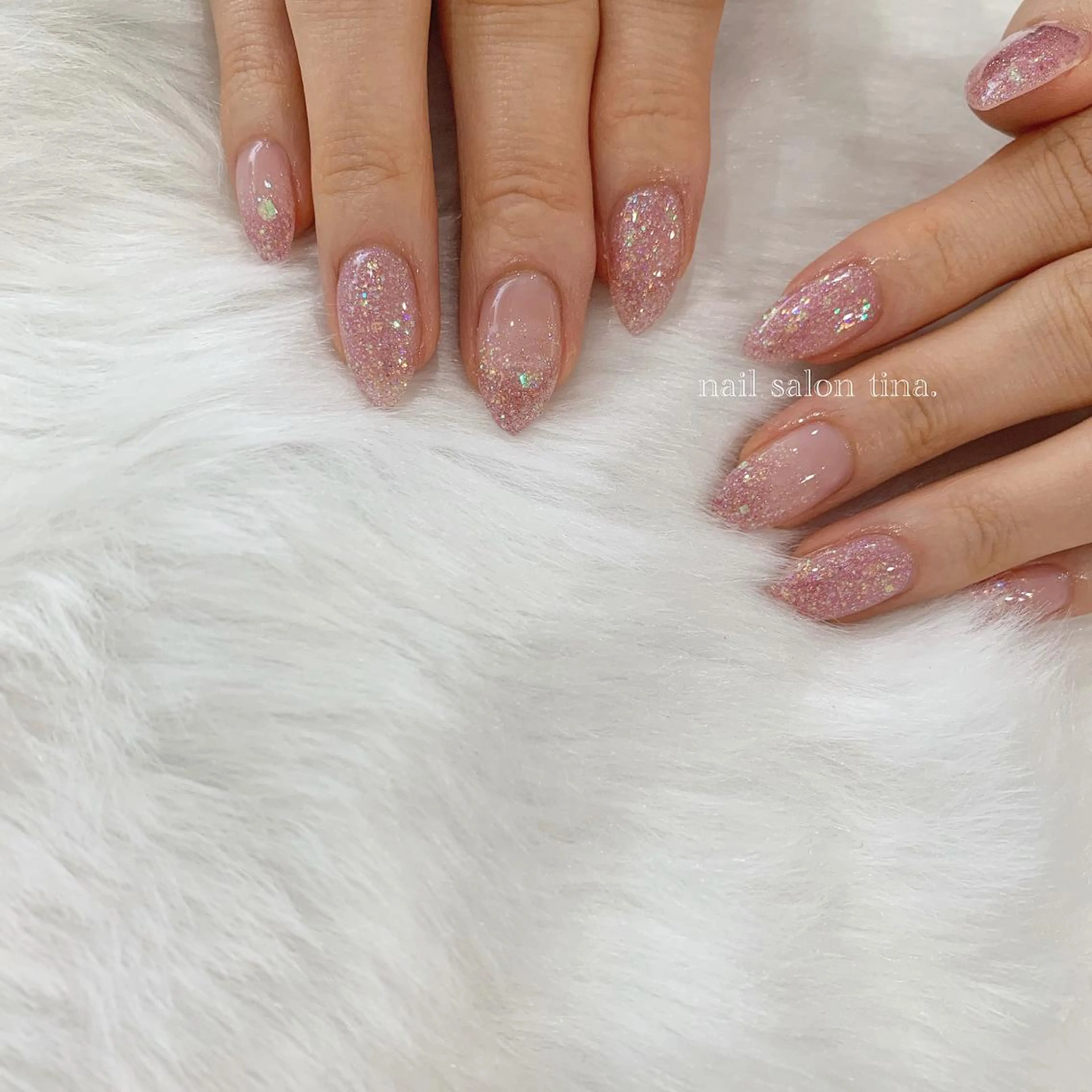 ネイル nail salon tina.所属・中山 はづきのネイルデザイン