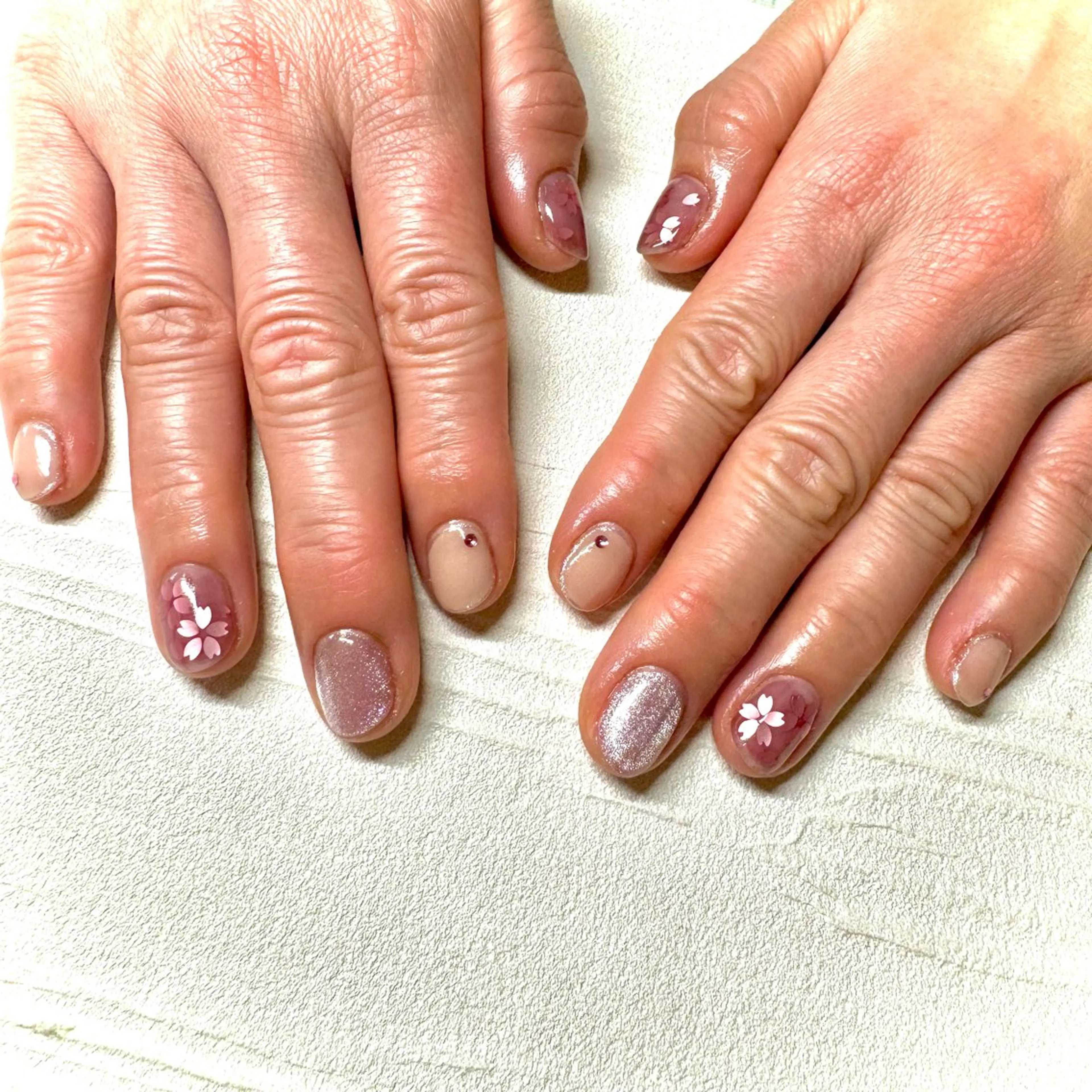 ネイル Nail EAのネイルデザイン