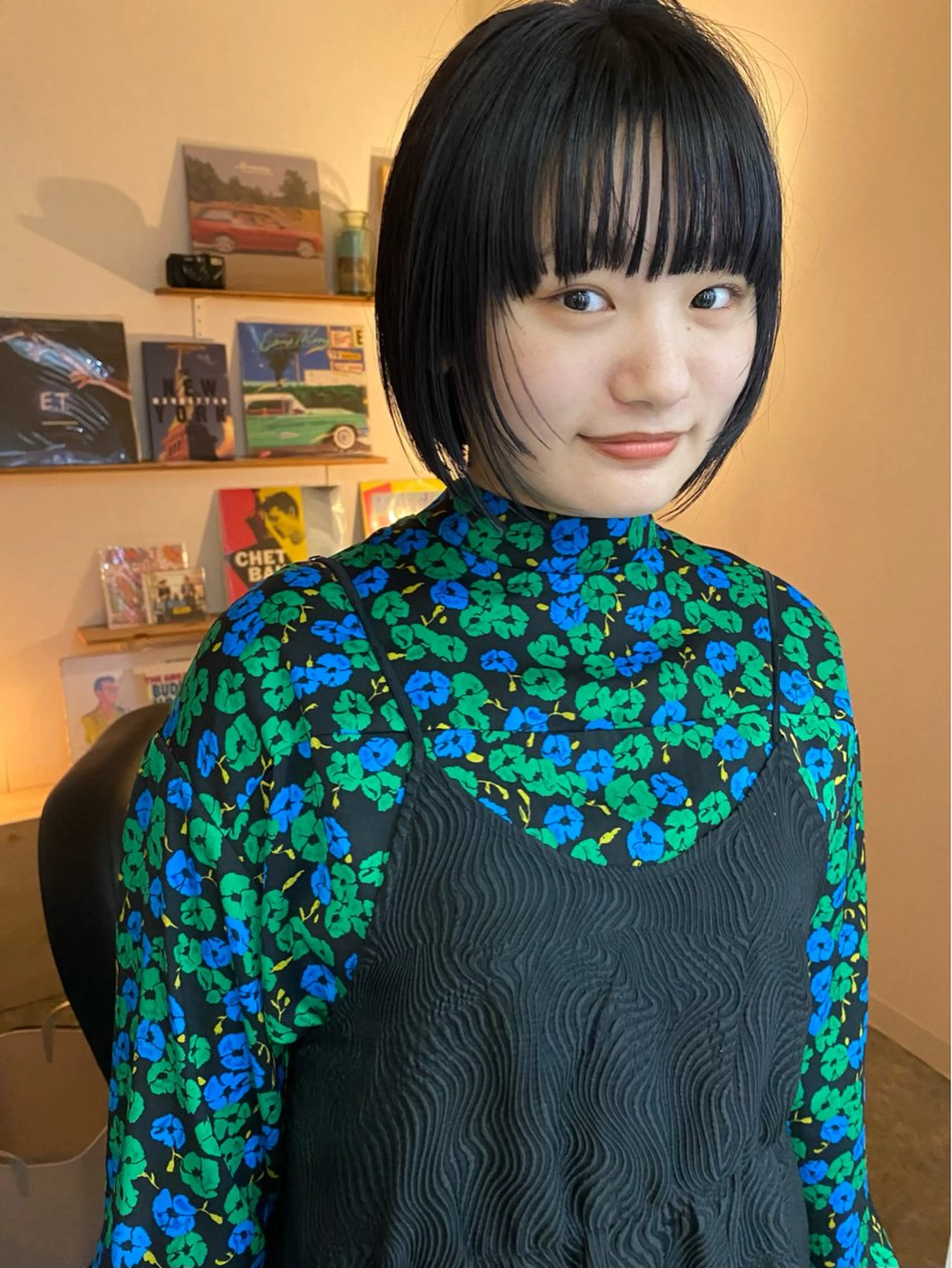 ショート カラー 切りっぱなしボブ ボブ 姫カット カット ヘアカラー トリートメント 森貴裕/ベージュ/ パーマ/オリーブのヘアスタイル