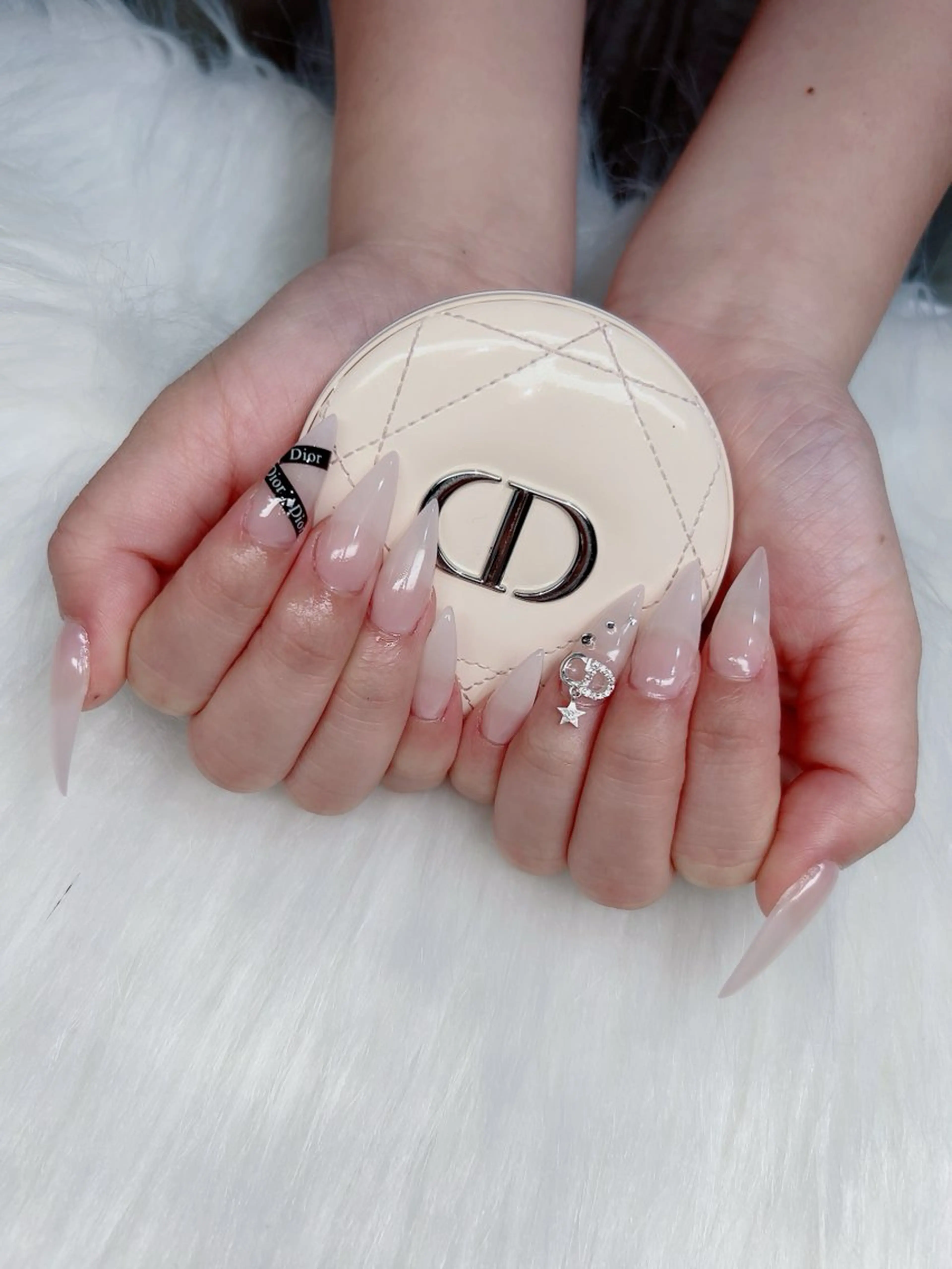 ネイル NOLIMIT yukiのネイルデザイン