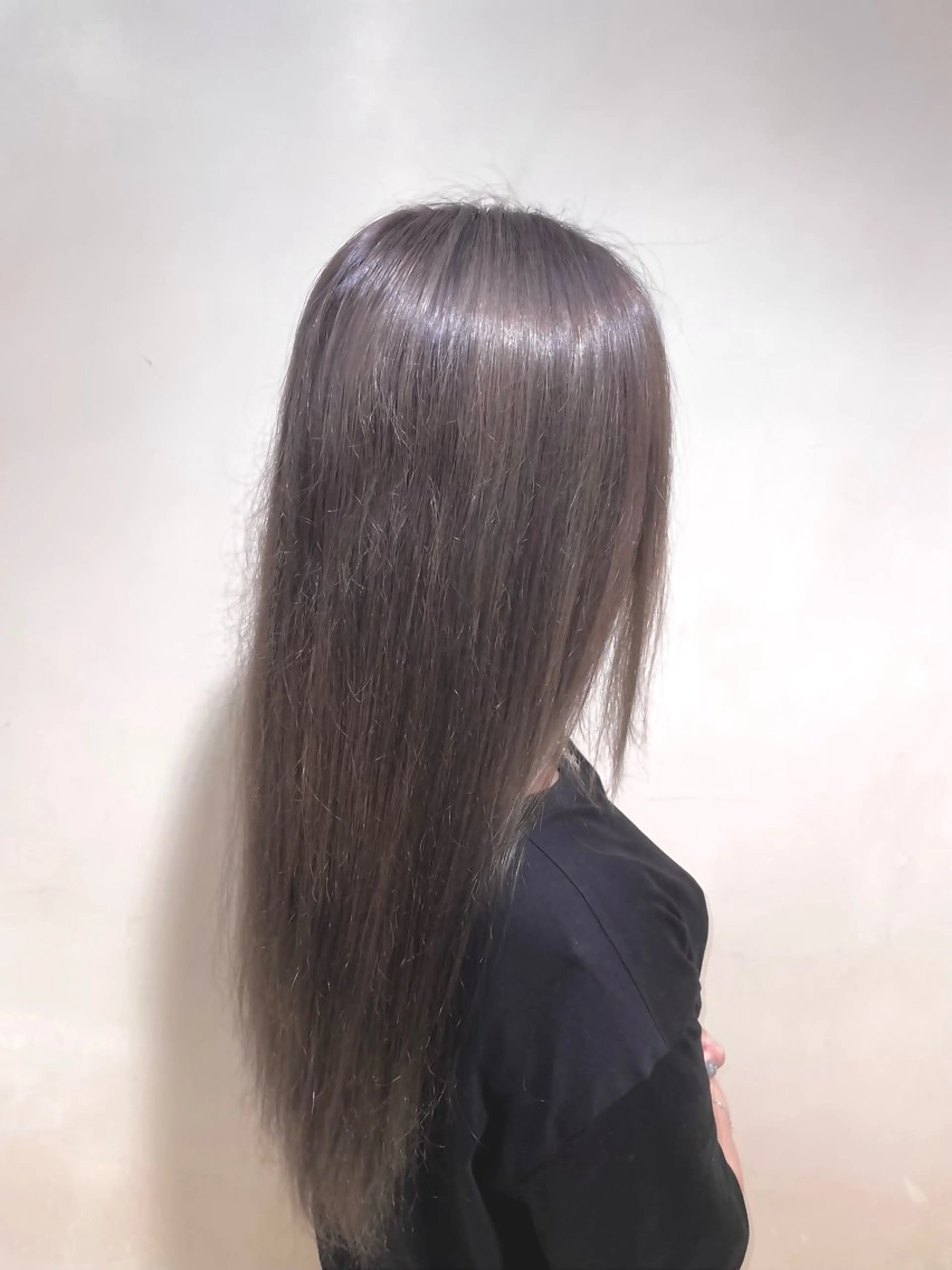 ロング カラー ダブルカラー ヘアカラー azule 草加所属・山川 大翔のヘアスタイル