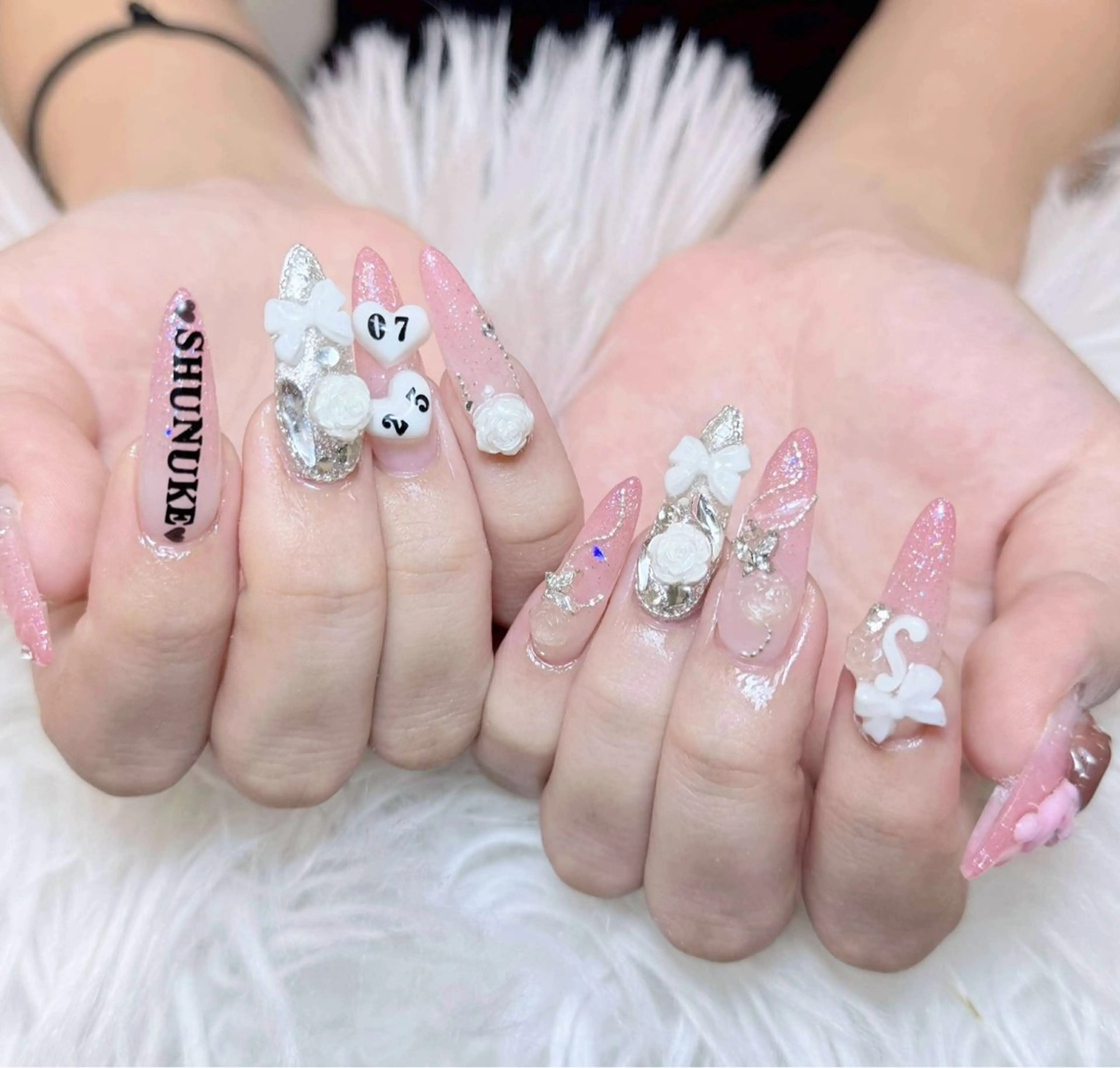 ネイル チークネイル 長さ出し フットネイル マグネットネイル 持ち込み ハンドネイル ANH NAIL ゴテゴテ専門店💎のネイルデザイン