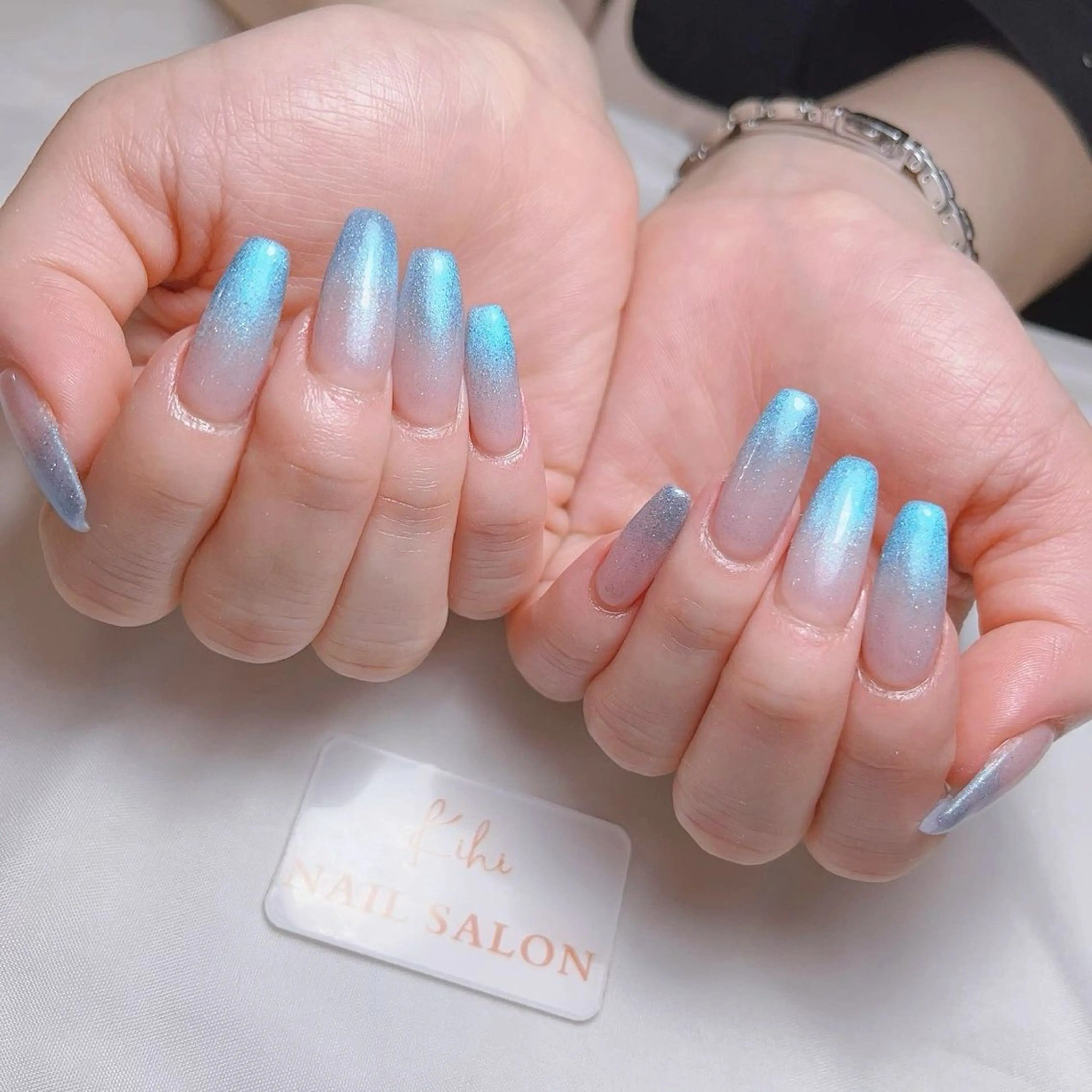 ネイル アートネイル フレンチネイル ジェルネイル グラデーション 韓国ネイル ハンドネイル 💕鈴木ユリ パラジェル/オフ無料のネイルデザイン