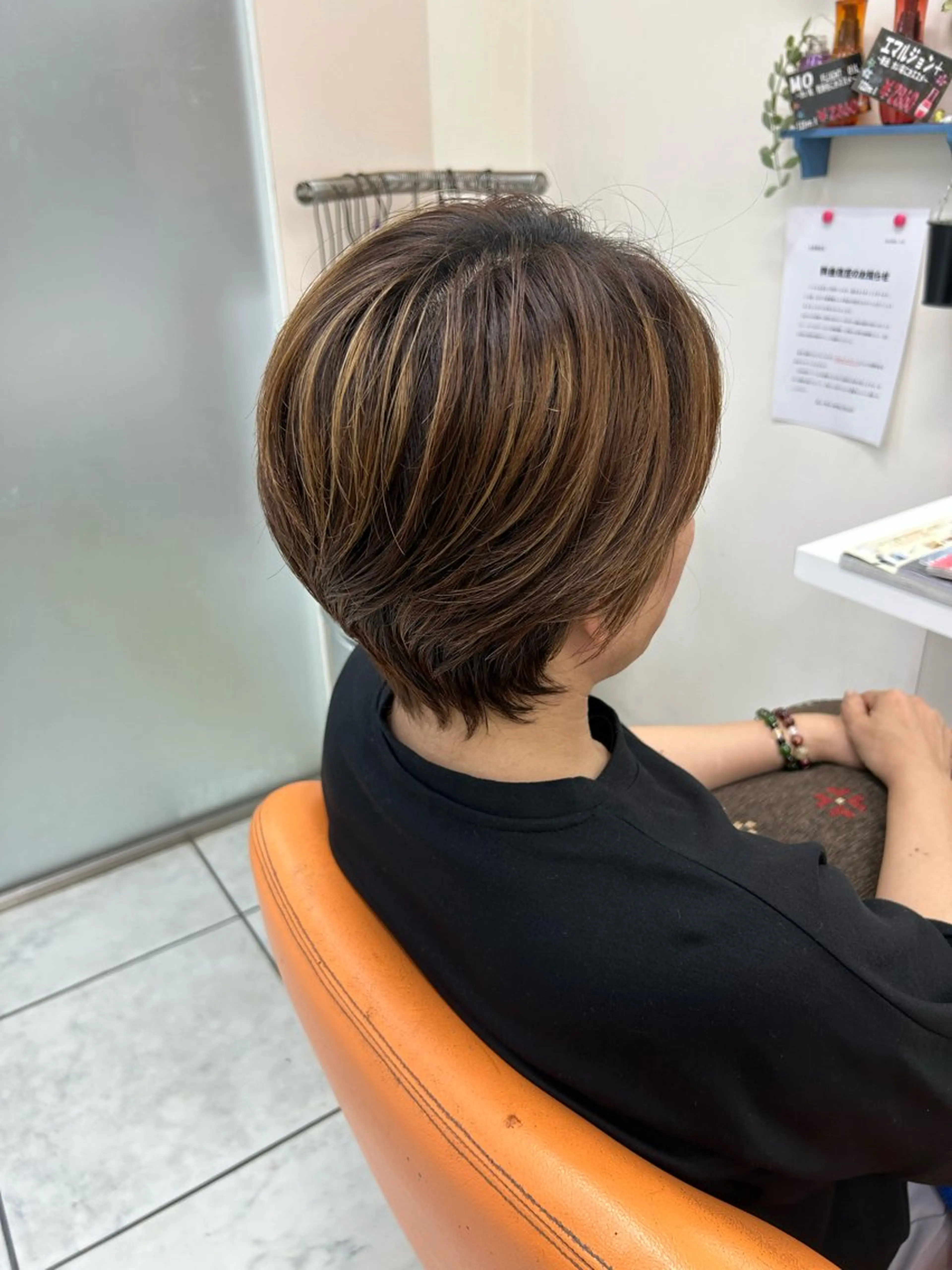 ショート 仲程 亜矢女のヘアスタイル