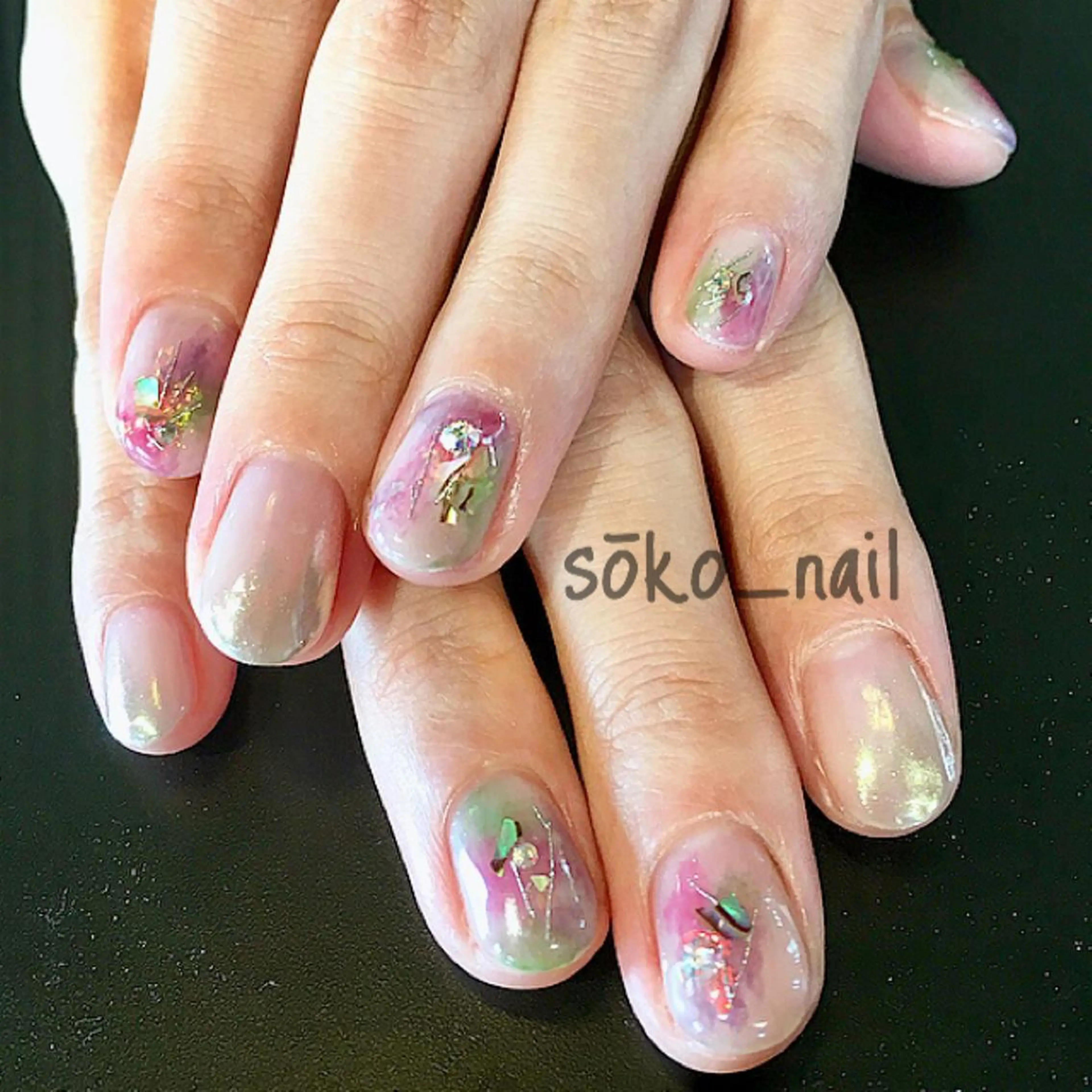 ネイル ハンドネイル megu  / sōko nailのネイルデザイン