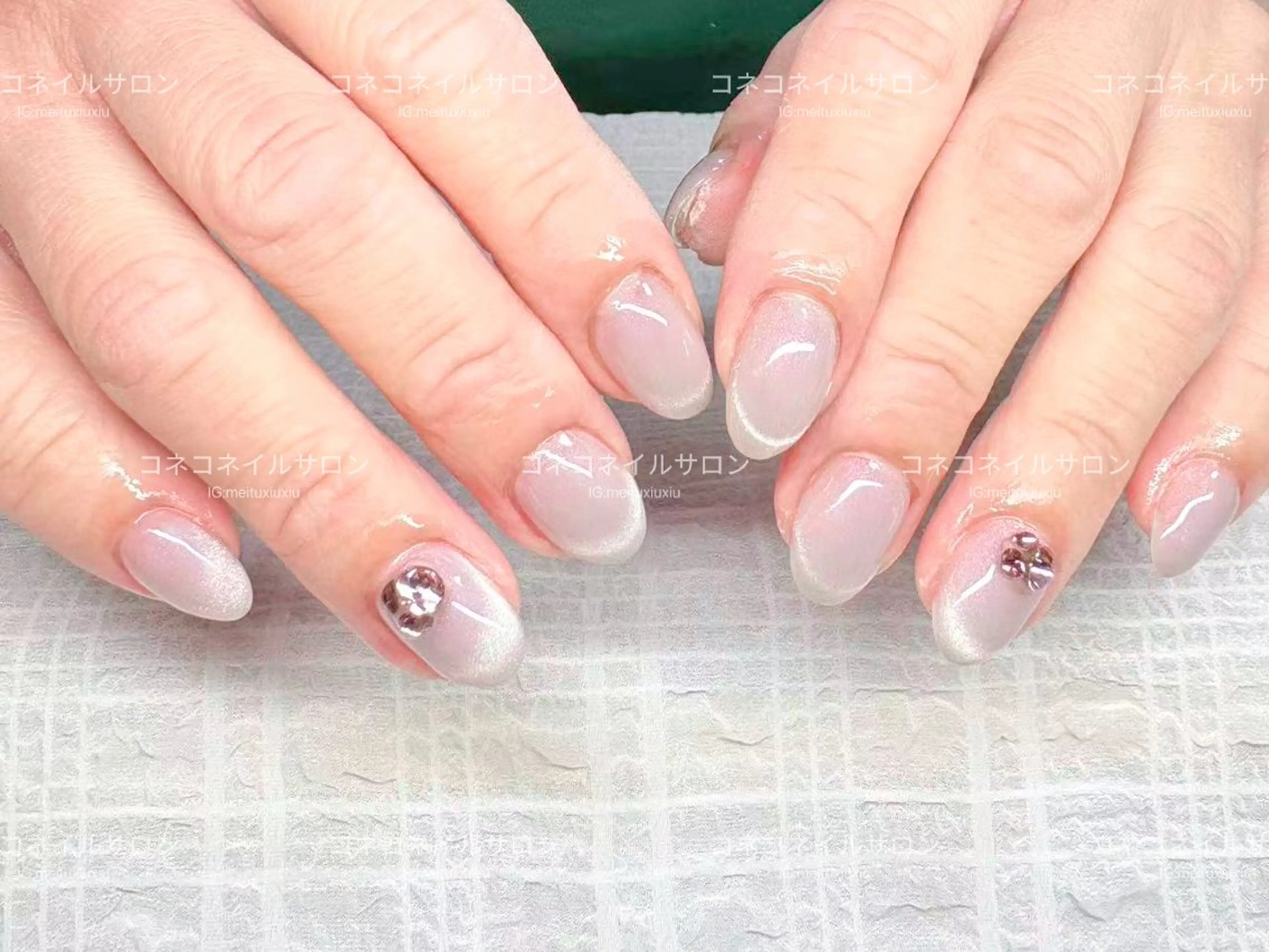 ネイル ハンドネイル コネコ ネイルサロンのネイルデザイン