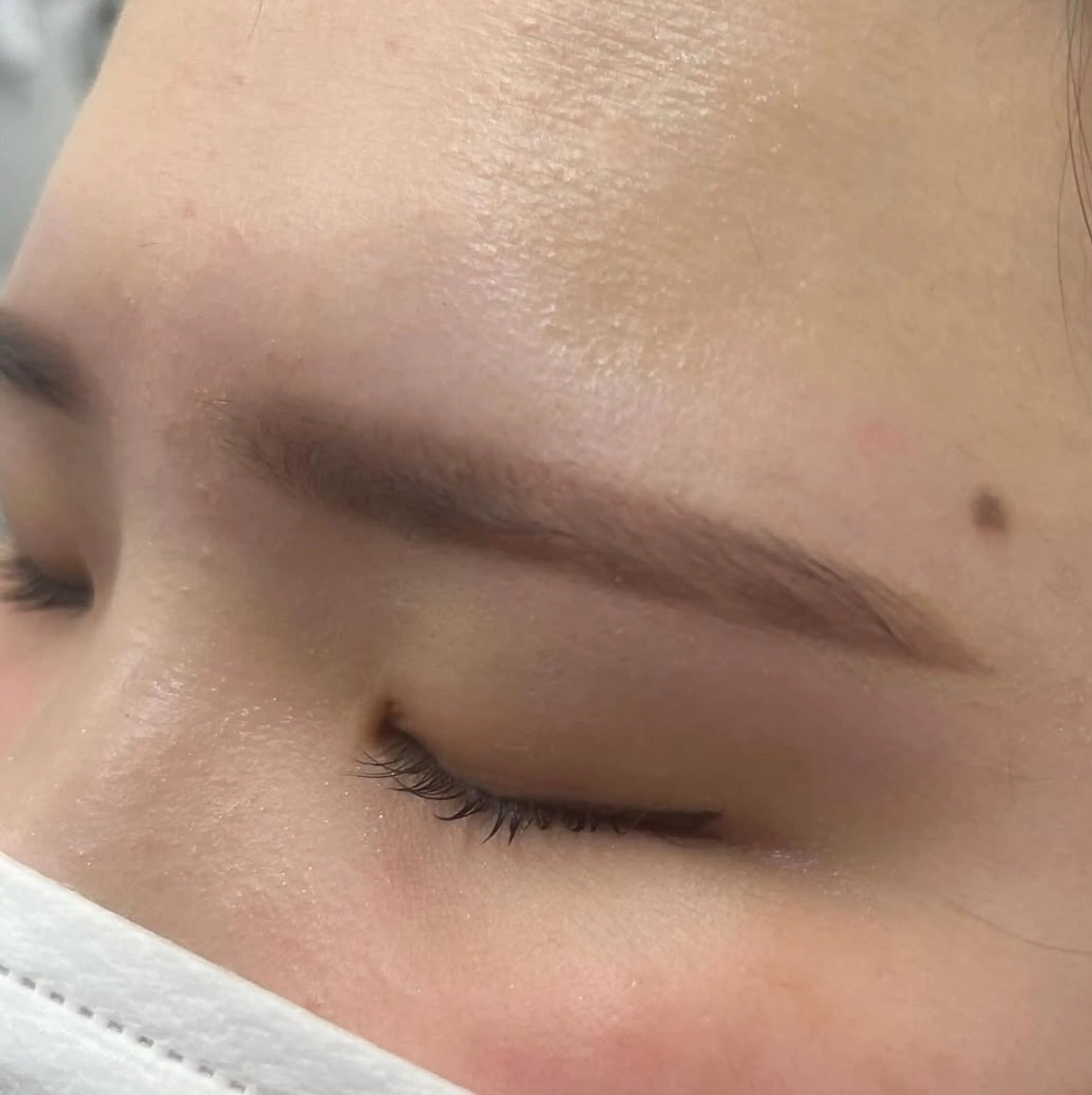 アイブロウ エサージュ銀座店 mihoのマツエク・マツパデザイン