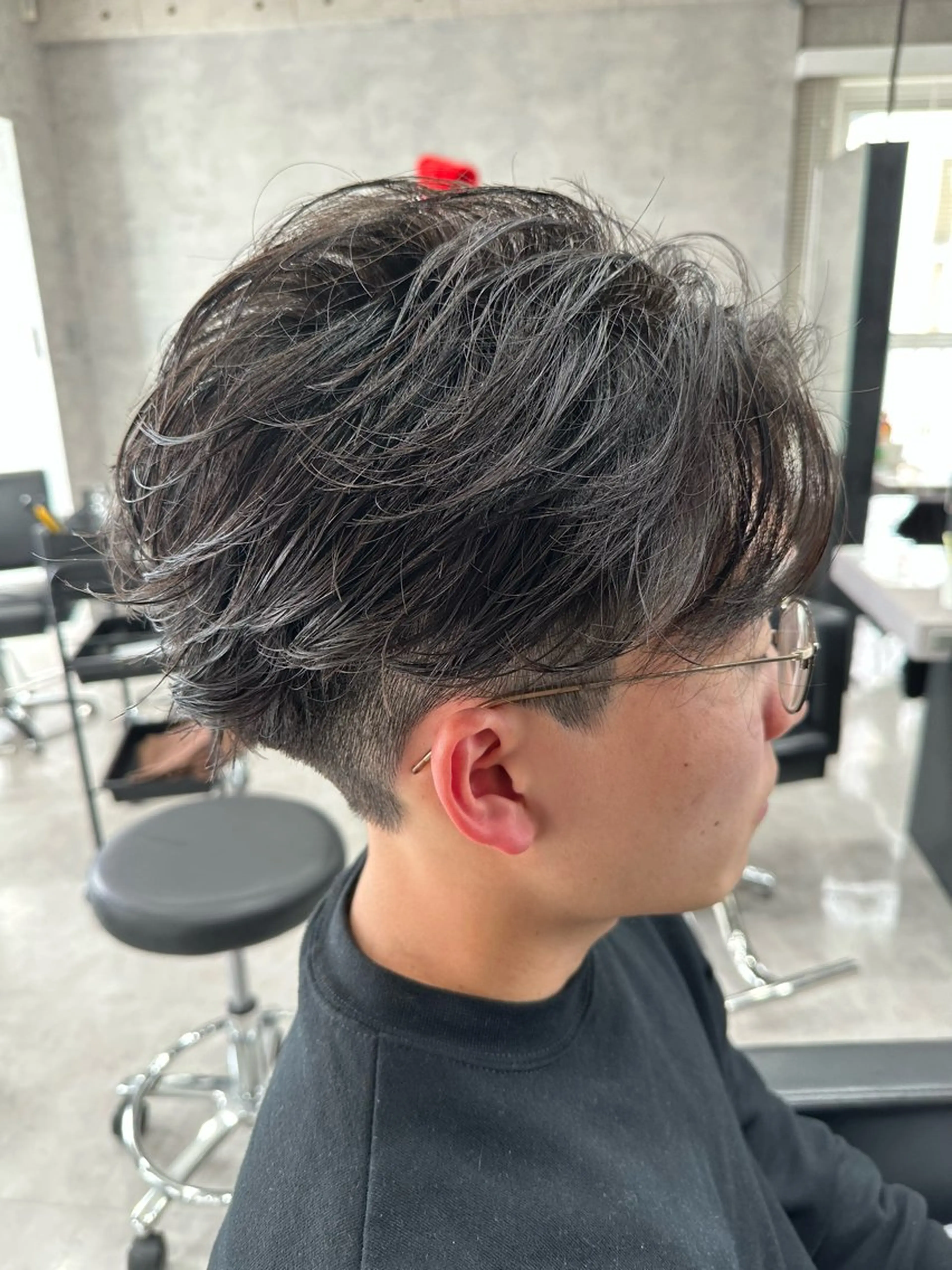 ショート パーマ メンズ フェザーパーマ メンズパーマ カット パーマ ユウ🪄 パーマ指名No1のヘアスタイル