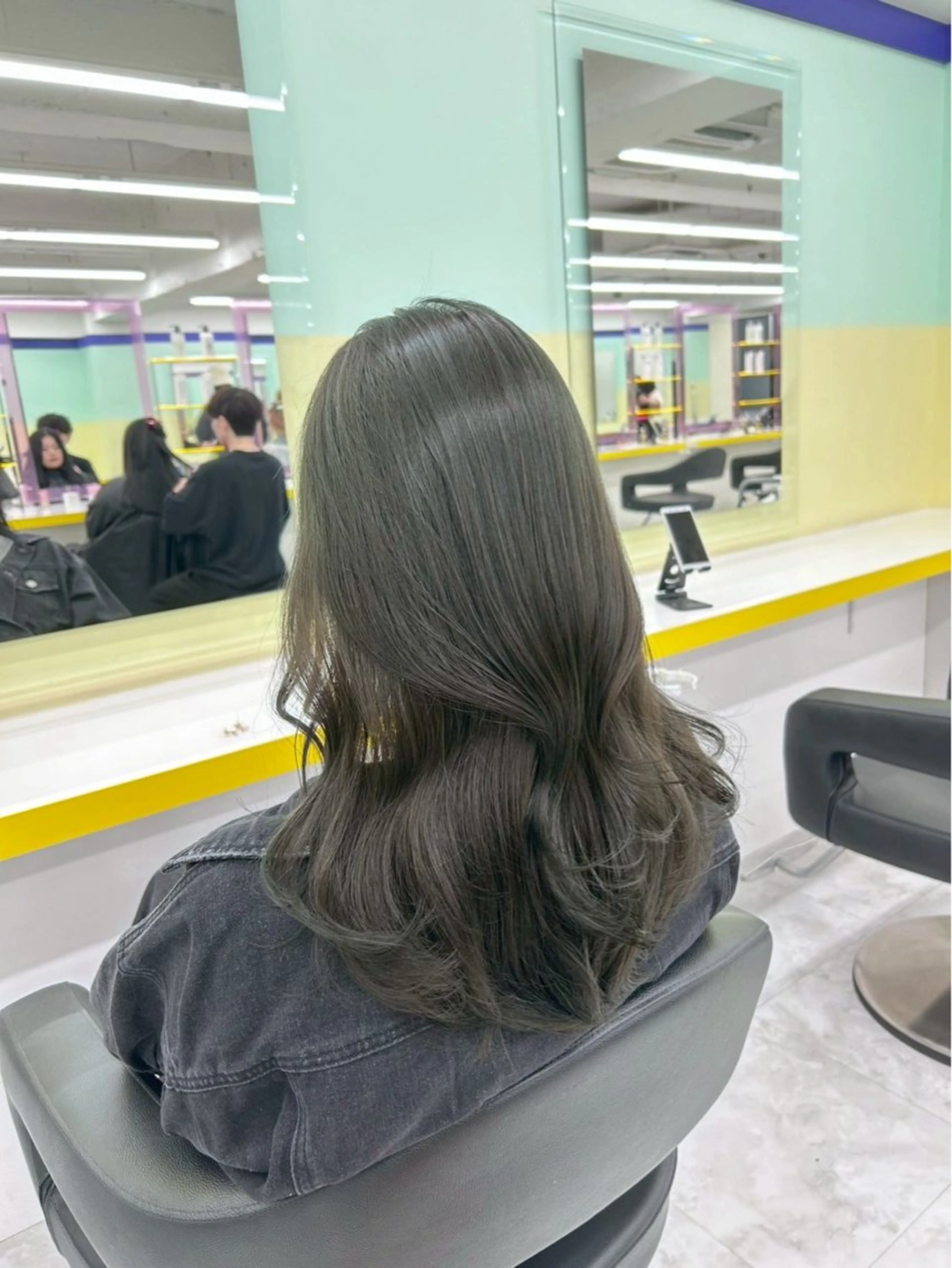 ロング 髪質改善 ロング トリートメント 透明感🤍レイヤー ベージュ‎🤍ピンクのヘアスタイル