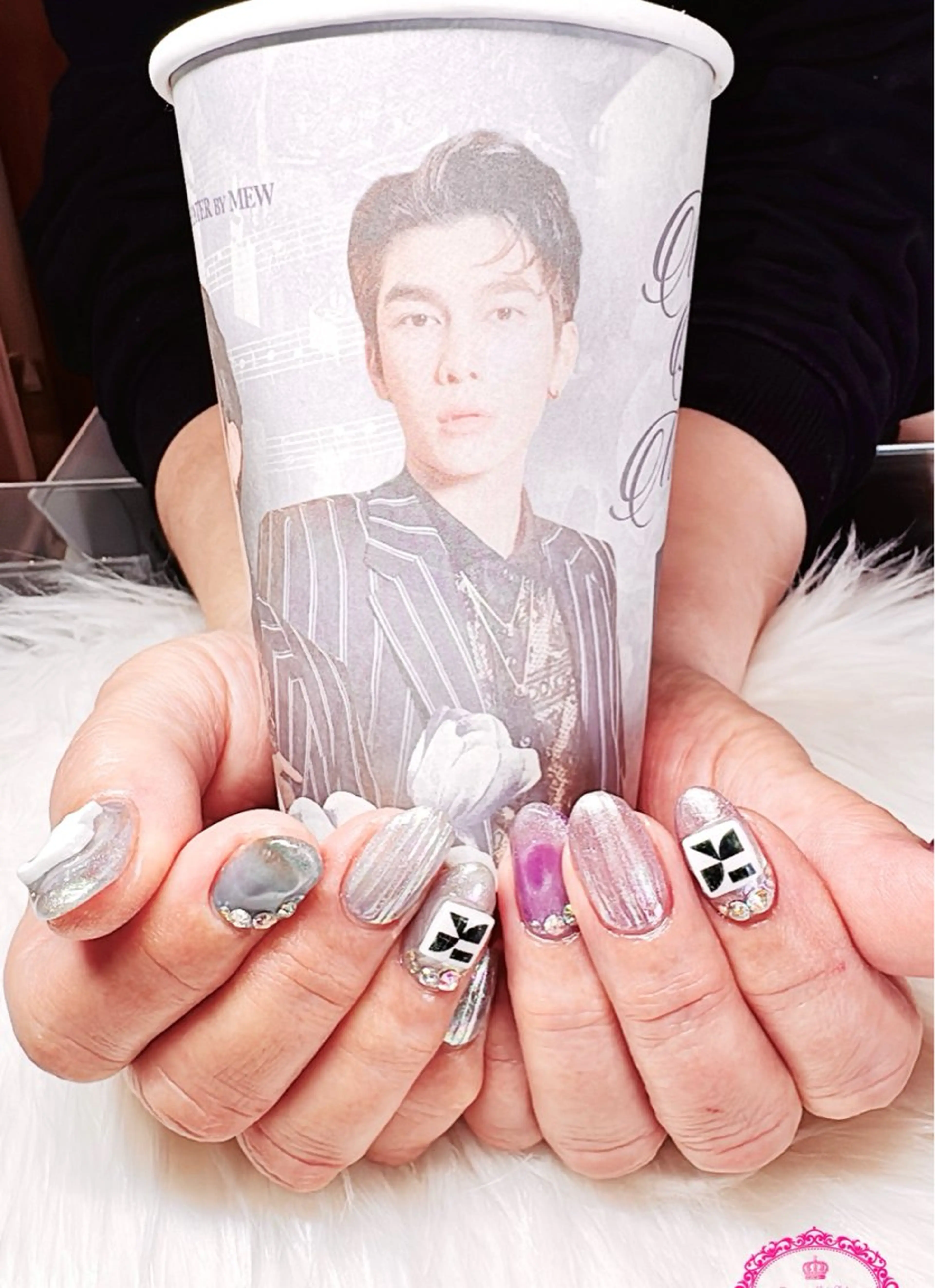 ネイル CROWN プライベートサロンのネイルデザイン