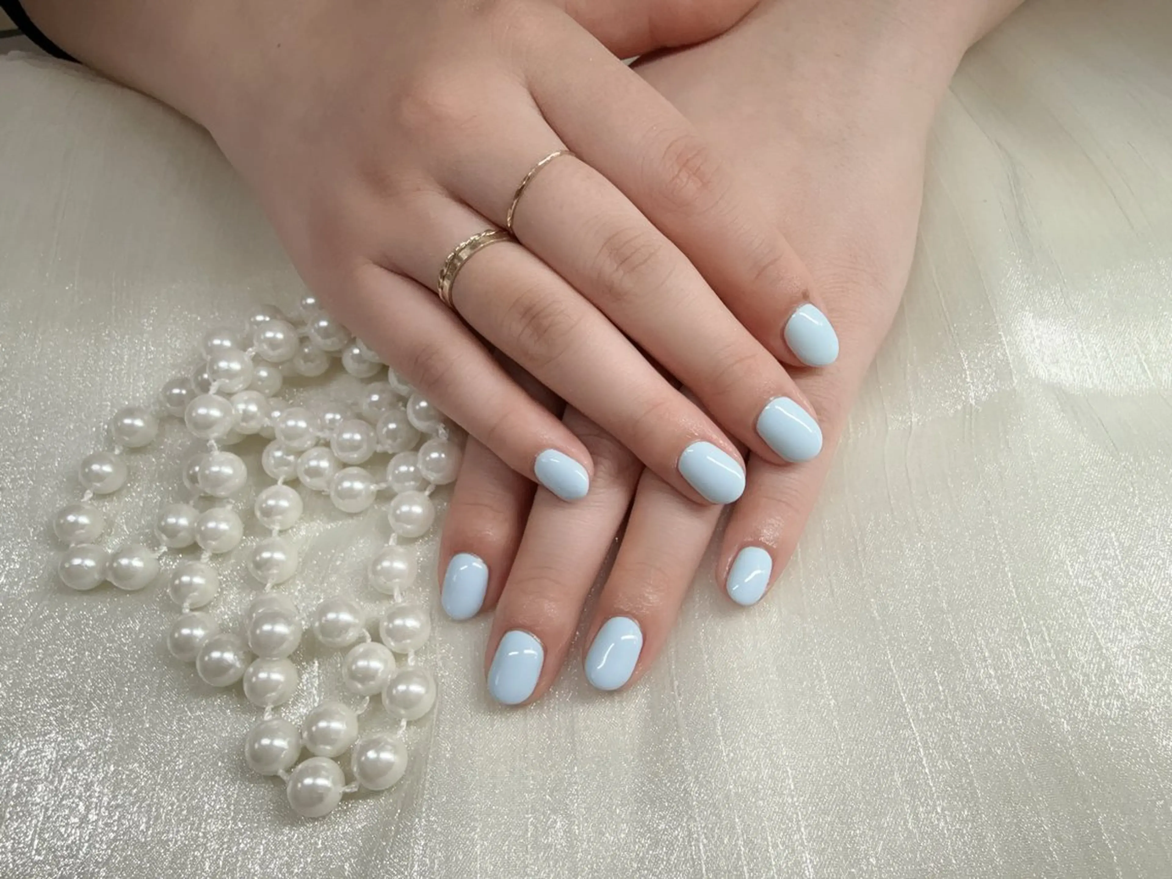 【Hand】 500色以上のカラーからあなただけの選べるワンカラーx美フォルムで、シンプルなのに美しい指先の写真