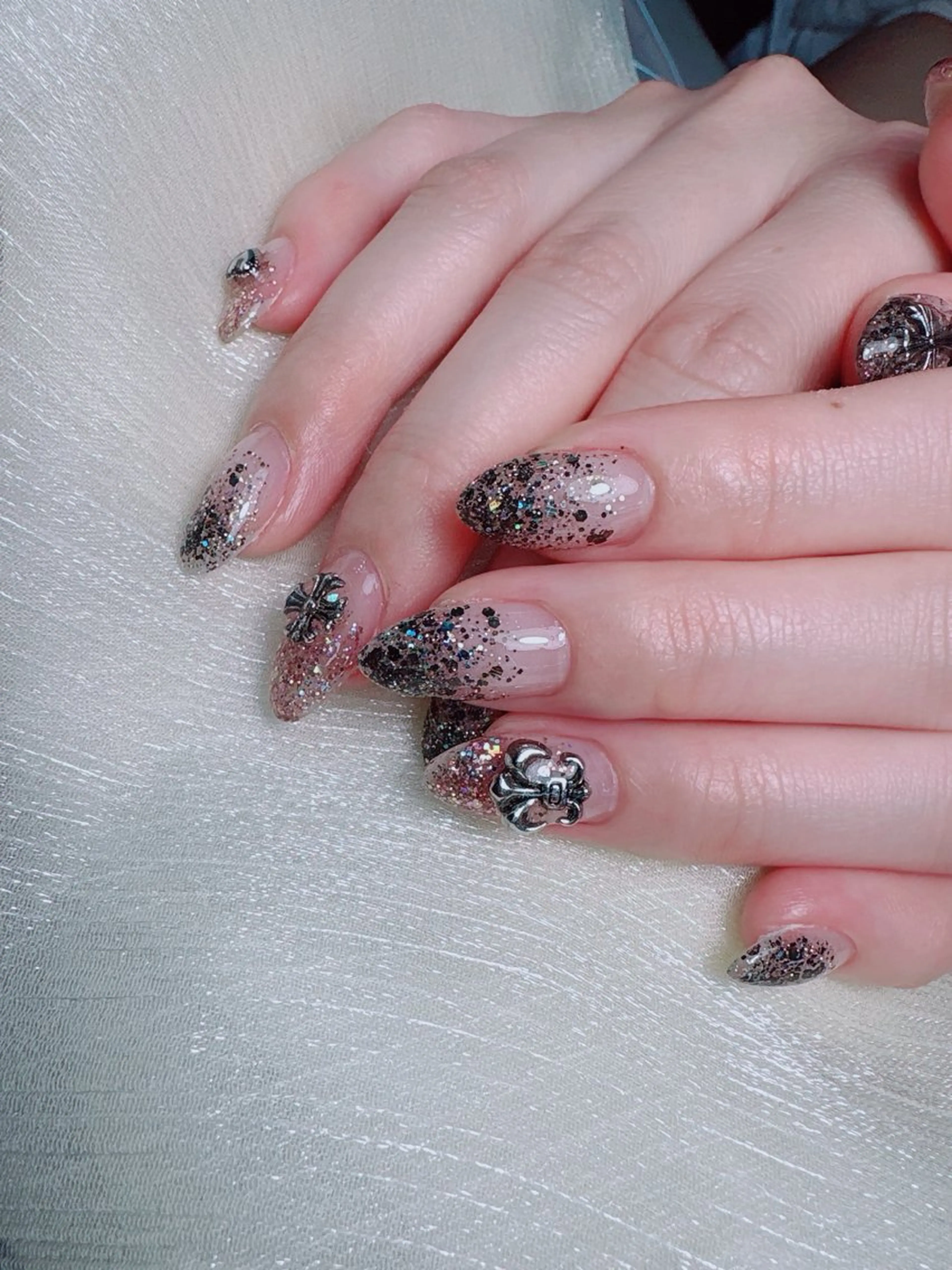 ネイル ハンドネイル Yuxi Beauty salon 【ユーシィー ビューティ サロン】所属・ユーシーネイルサロン 池田公園店のネイルデザイン