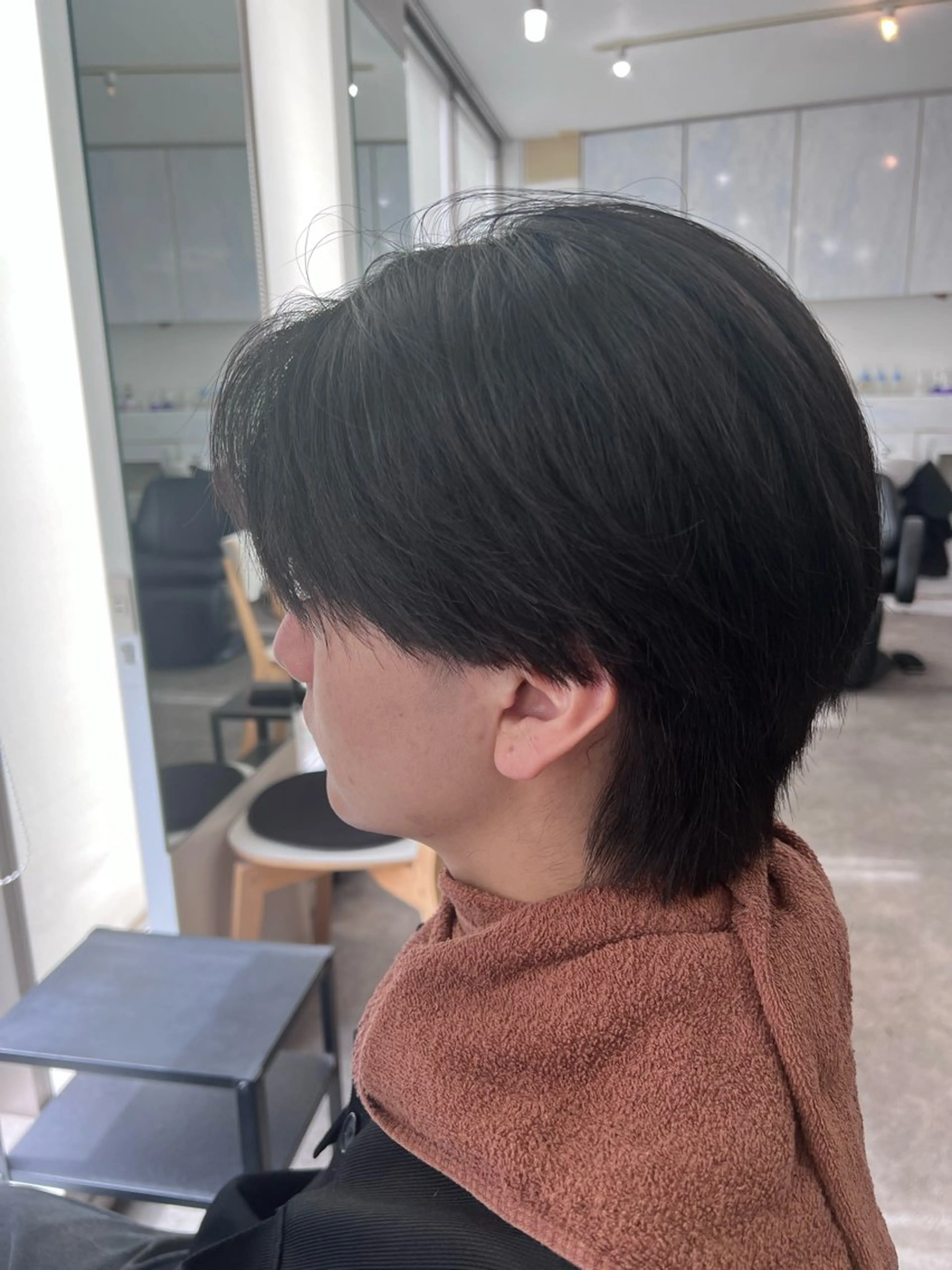 メンズ センターパート メンズパーマ 原宿 無料カット fifth イノウエのヘアスタイル