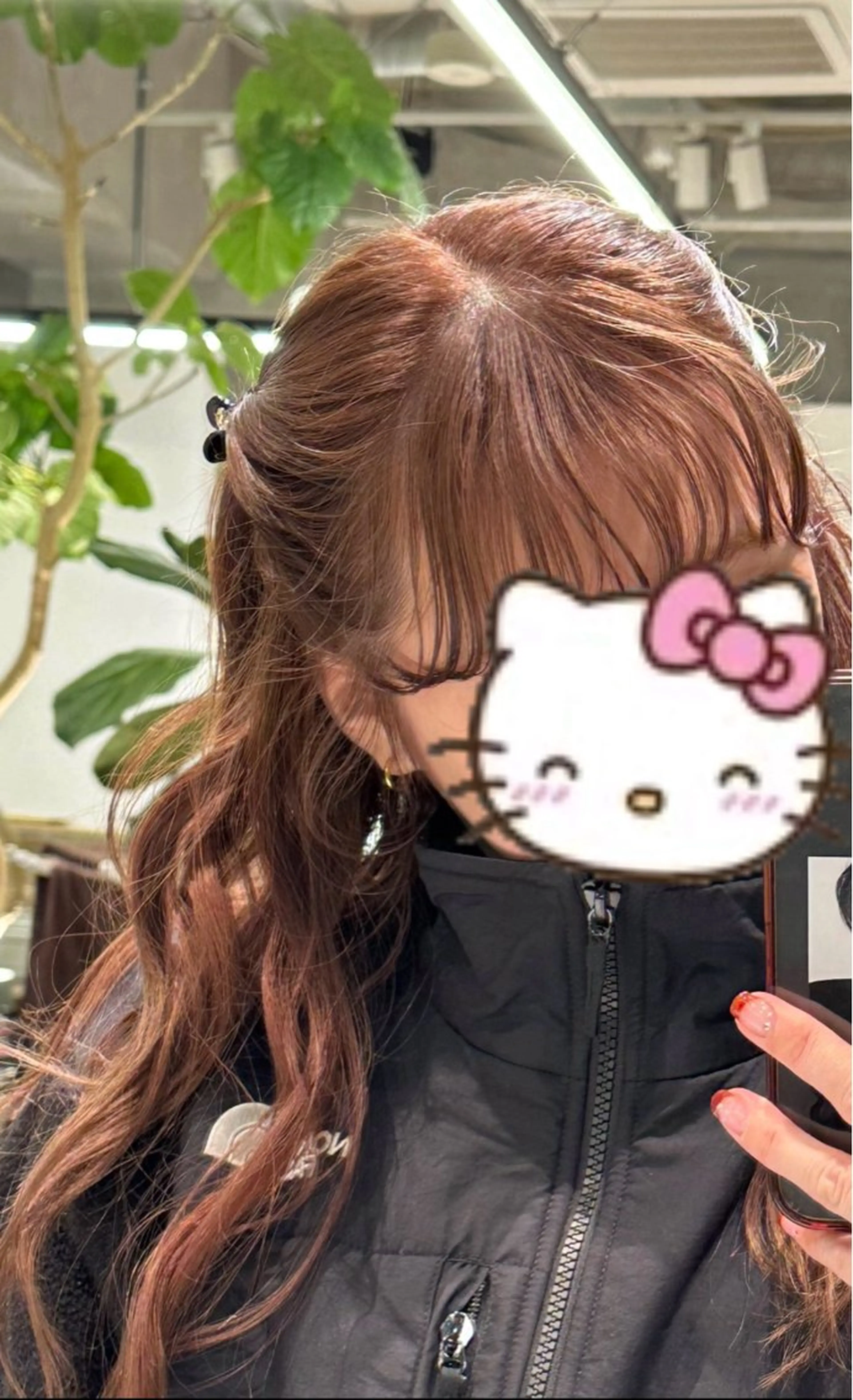 ロング ヘアカラー hitomi 〜カラーモデル〜のヘアスタイル
