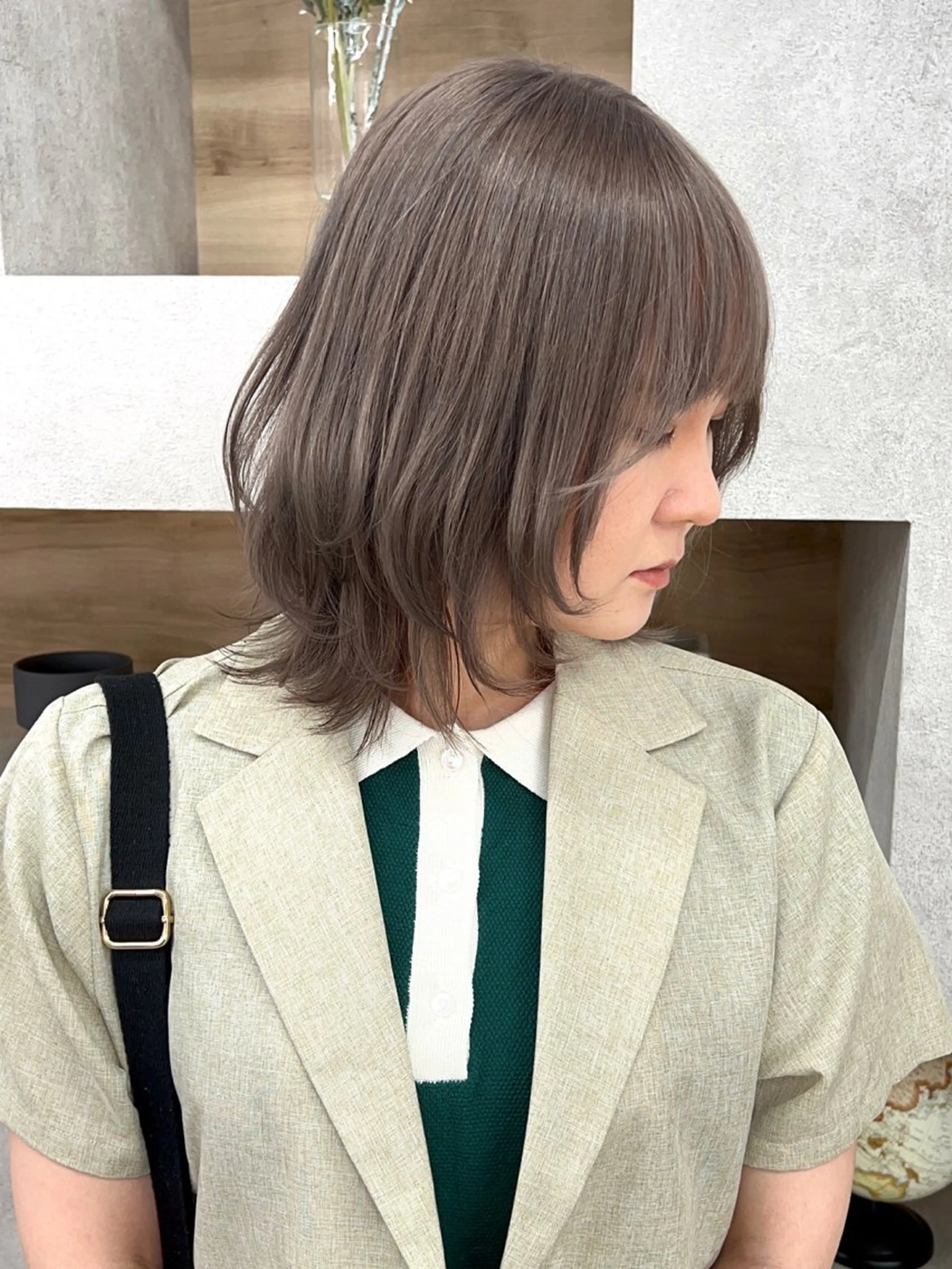 ミディアム ウルフカット 🫧ふじたまゆ🫧 レイヤーカット✂︎のヘアスタイル
