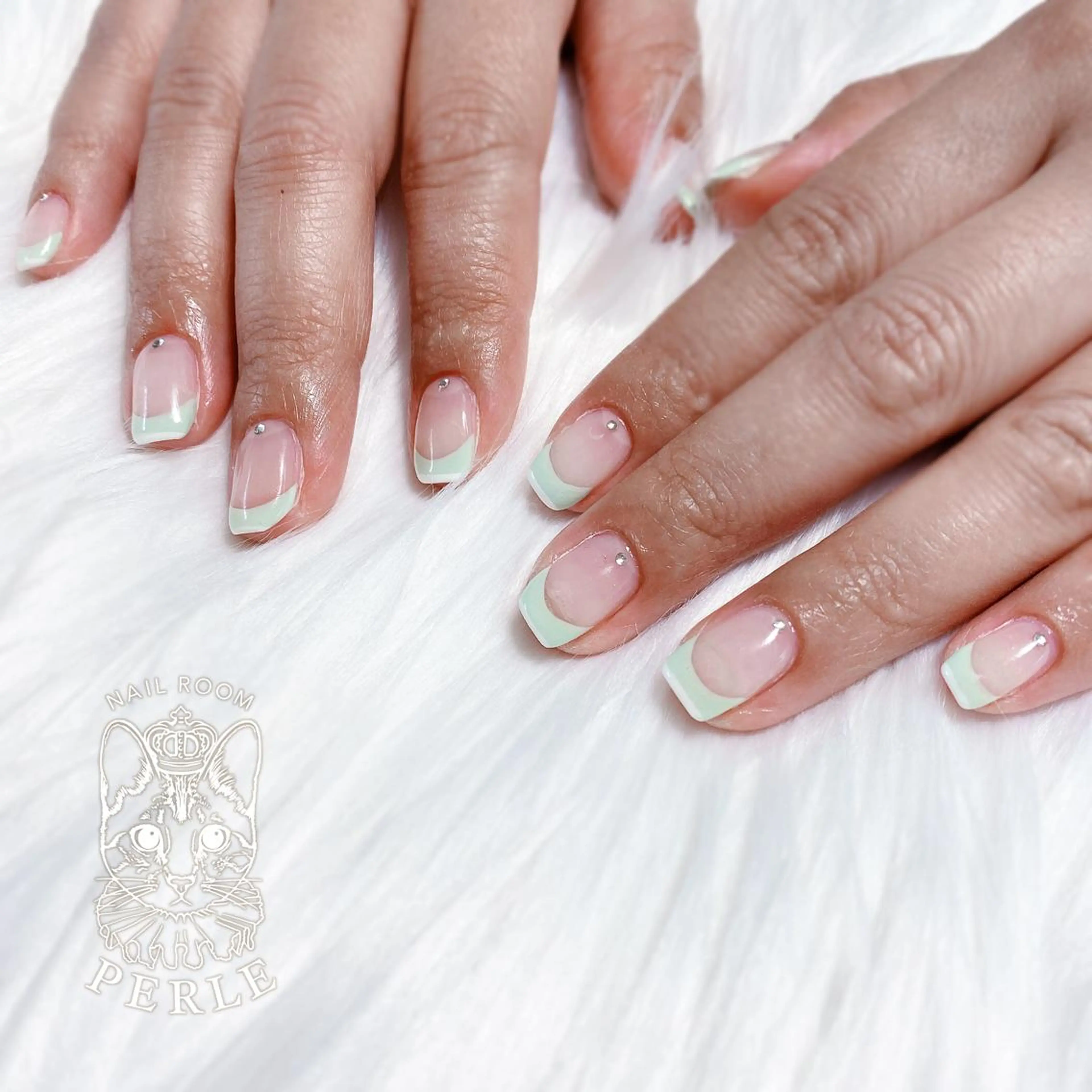 ネイル ピスタチオネイル ハンドネイル nail room Perleのネイルデザイン