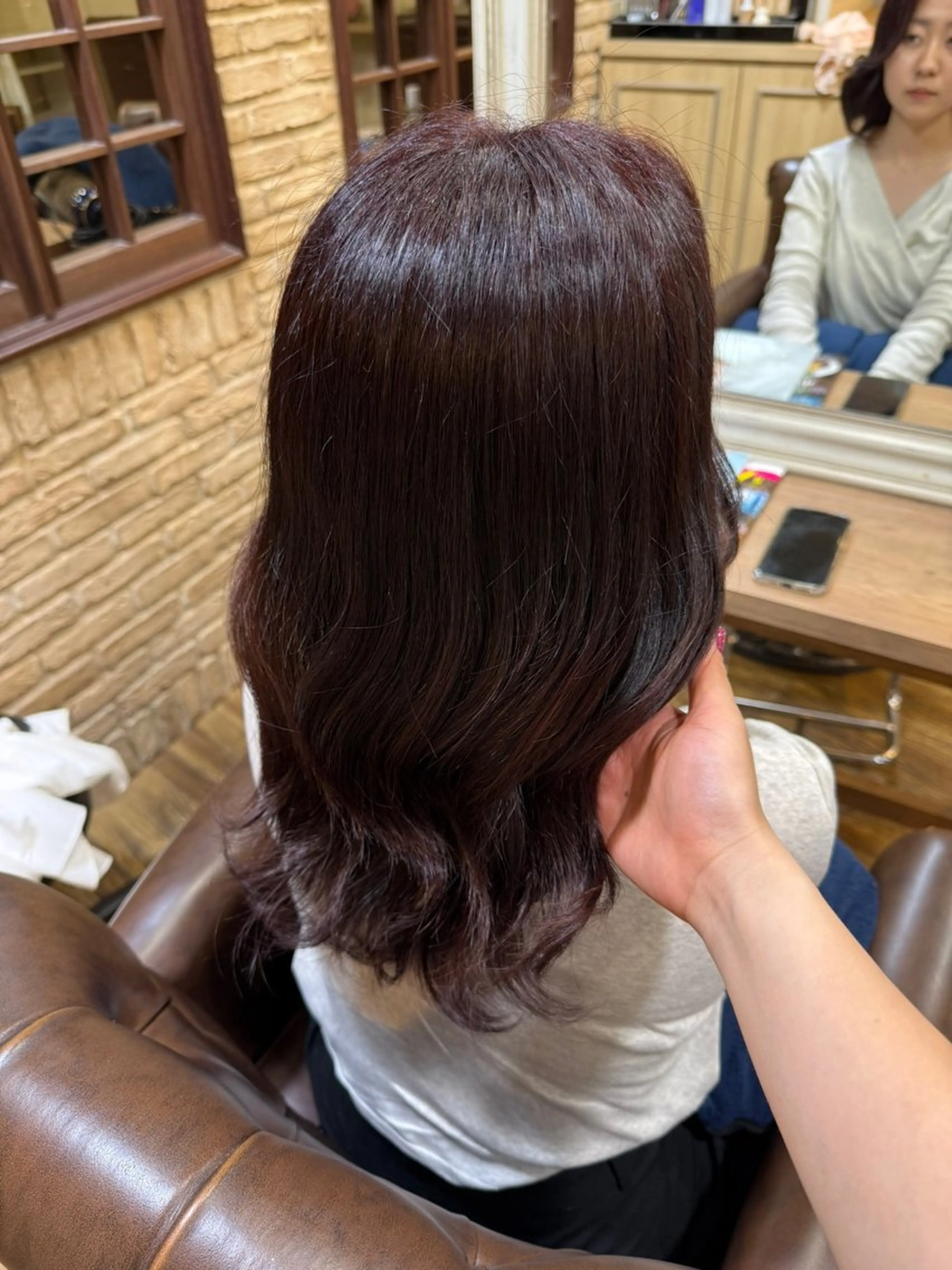 カラー ヘアカラー 中村 朱沙のヘアスタイル