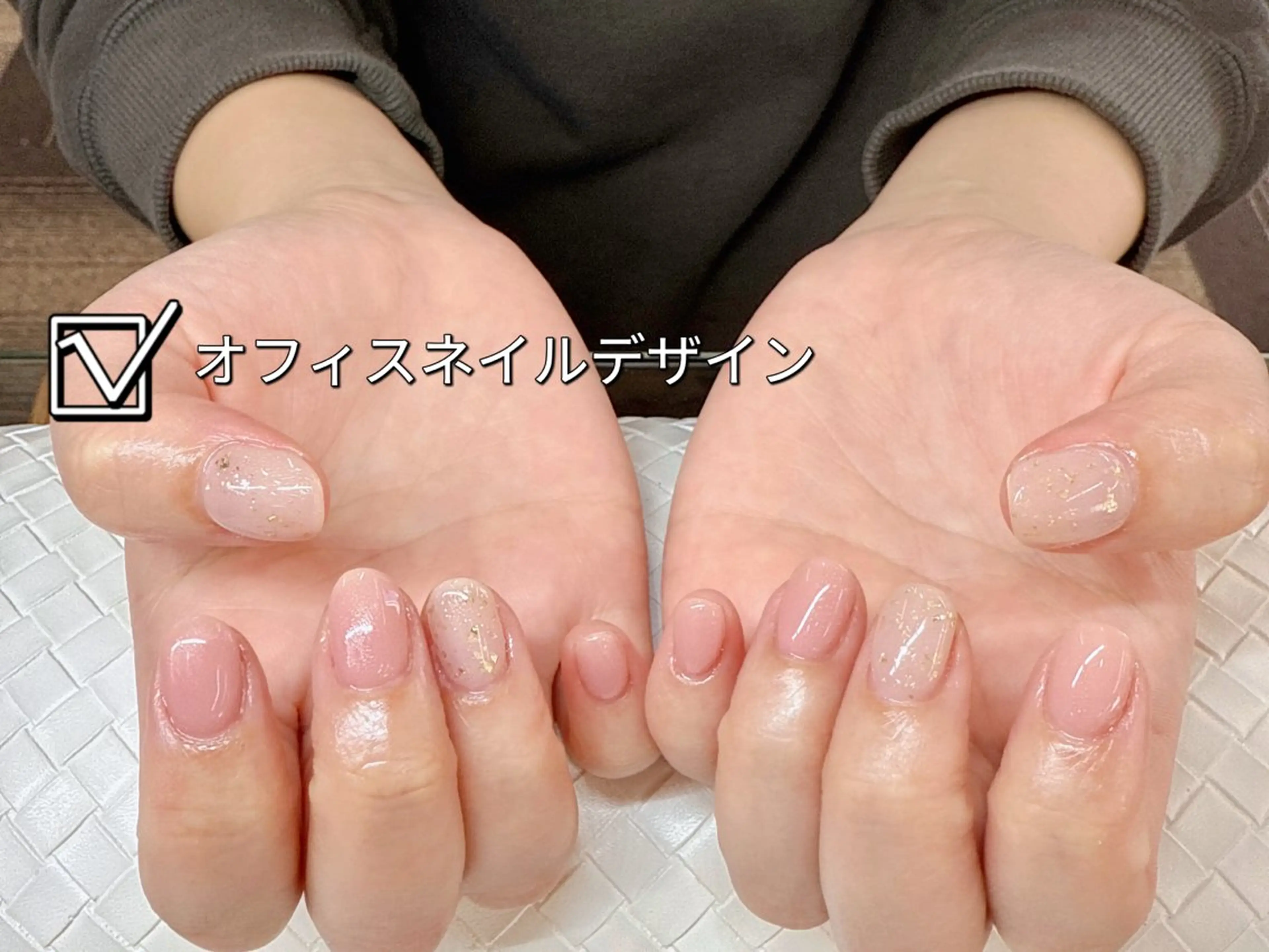 ネイル 長さ出し フットネイル フレンチネイル ジェルネイル ガーリー ハンドネイル NYネイルサロン 千葉中央店のネイルデザイン