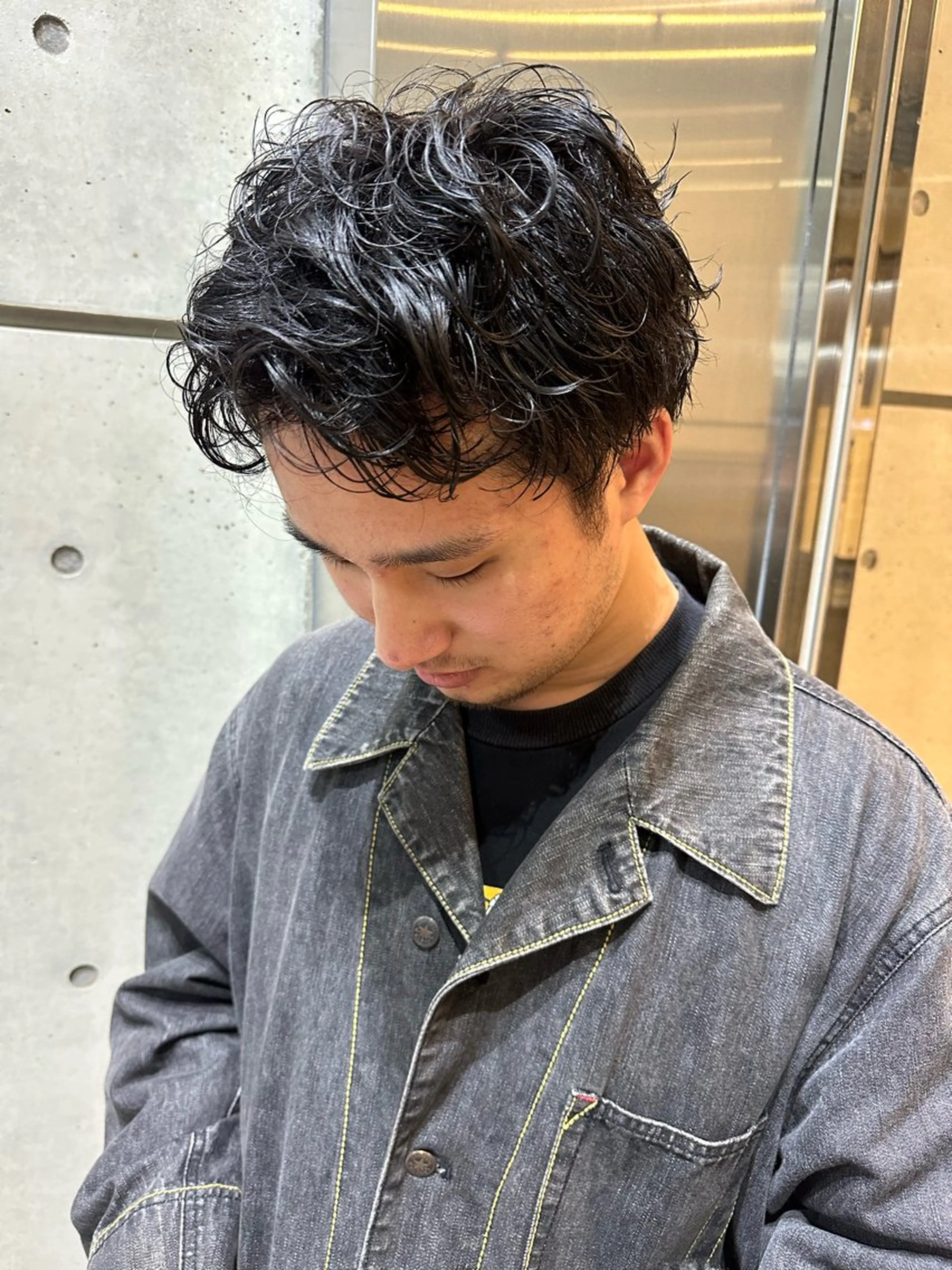 メンズ メンズパーマ 酒徳 唯斗のヘアスタイル