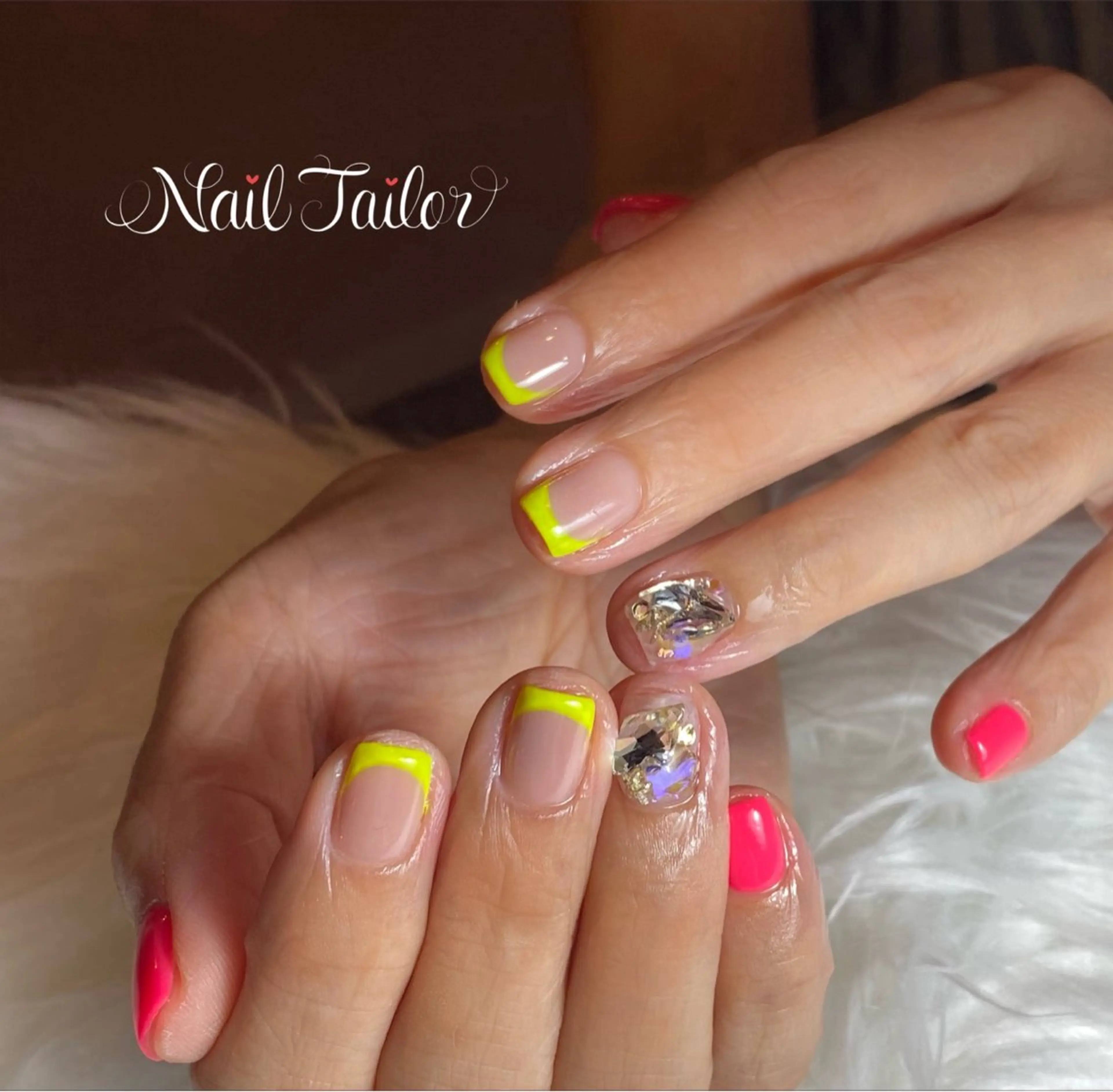 ネイル フレンチネイル ジェルネイル ワンカラーネイル スクエアネイル 黄色 ハンドネイル NailTailor ネイルテイラーのネイルデザイン