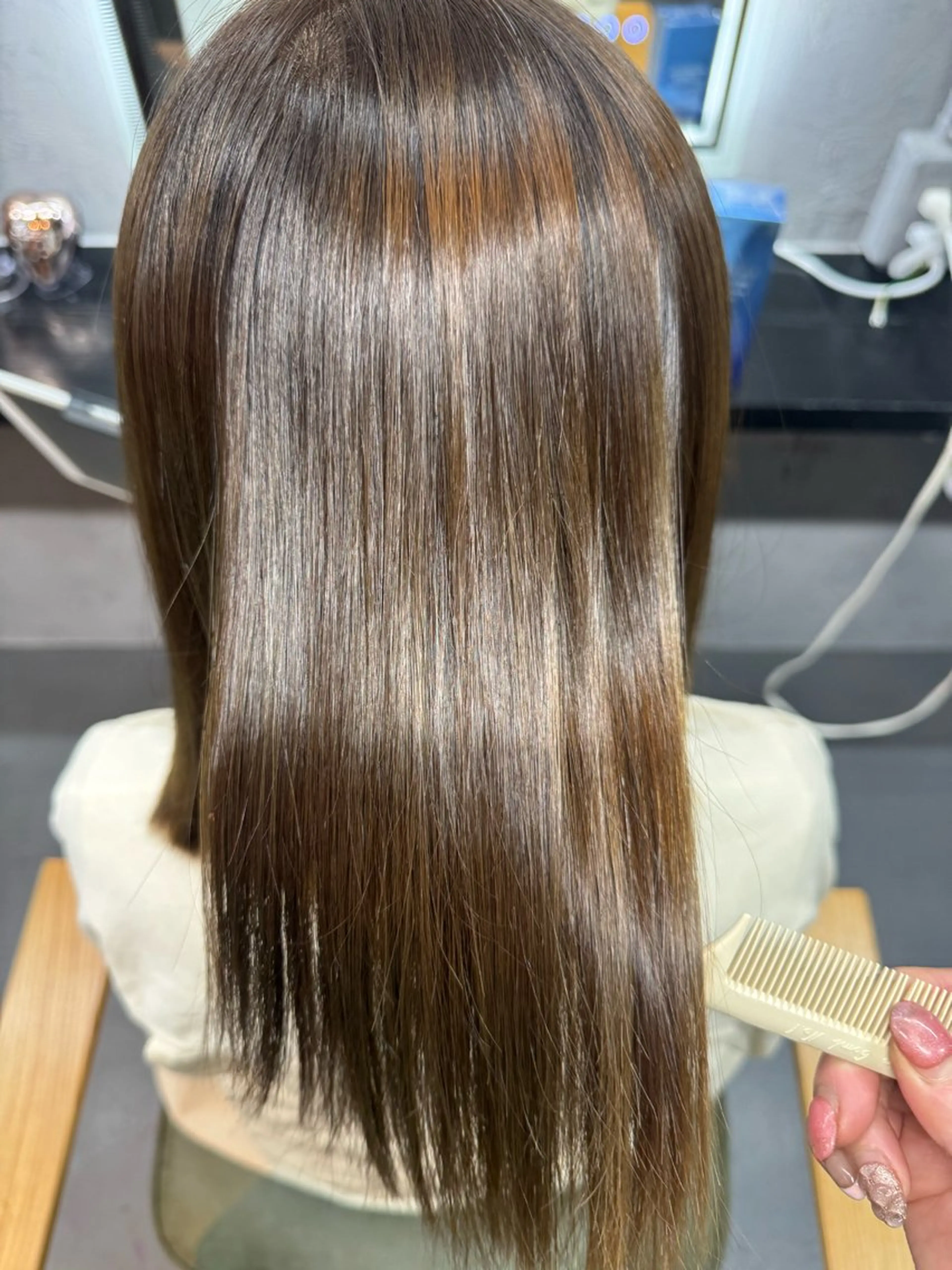 カラー やぶかみ りんのヘアスタイル