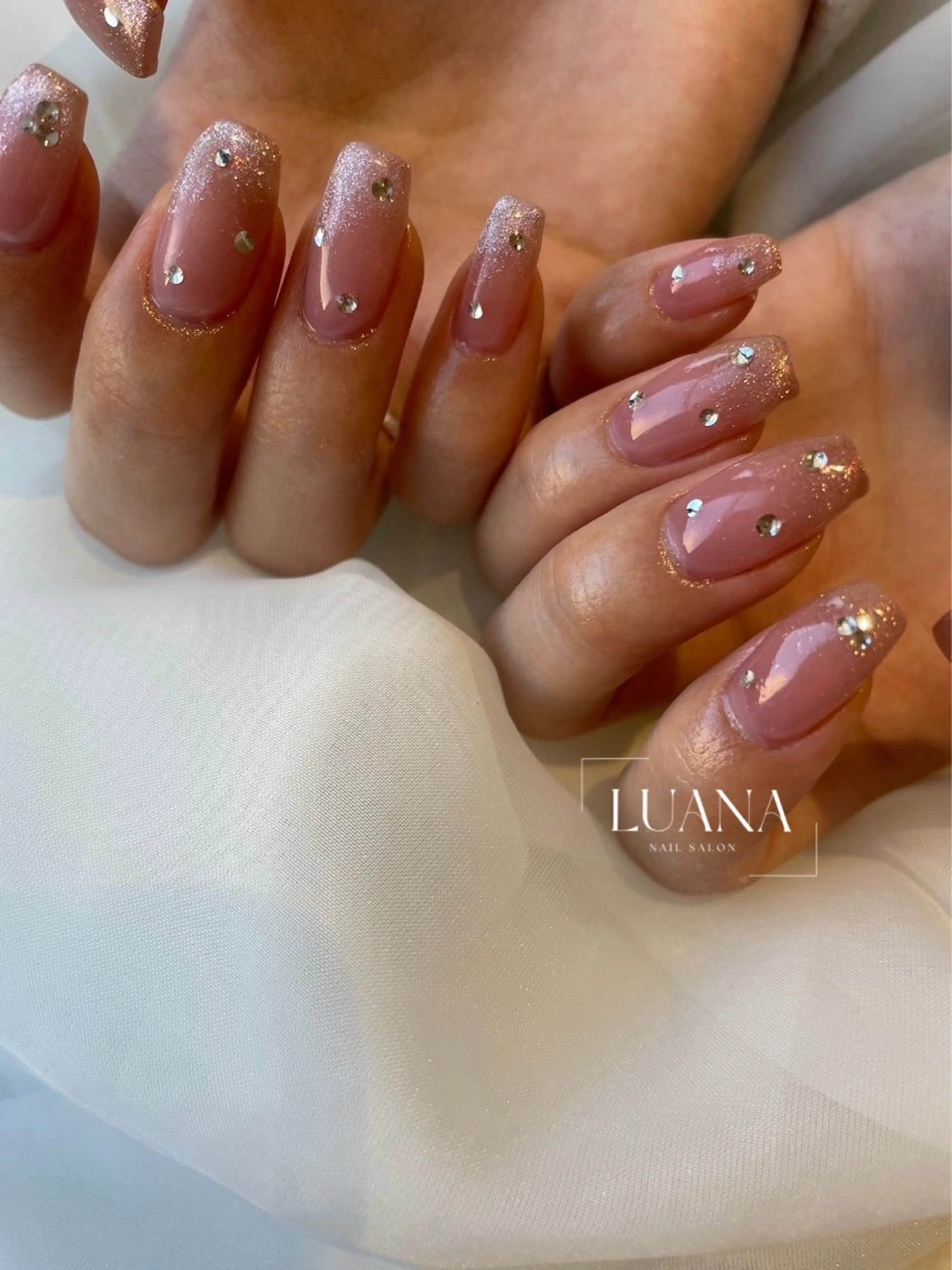 ネイル Nail Salon Luanaのネイルデザイン