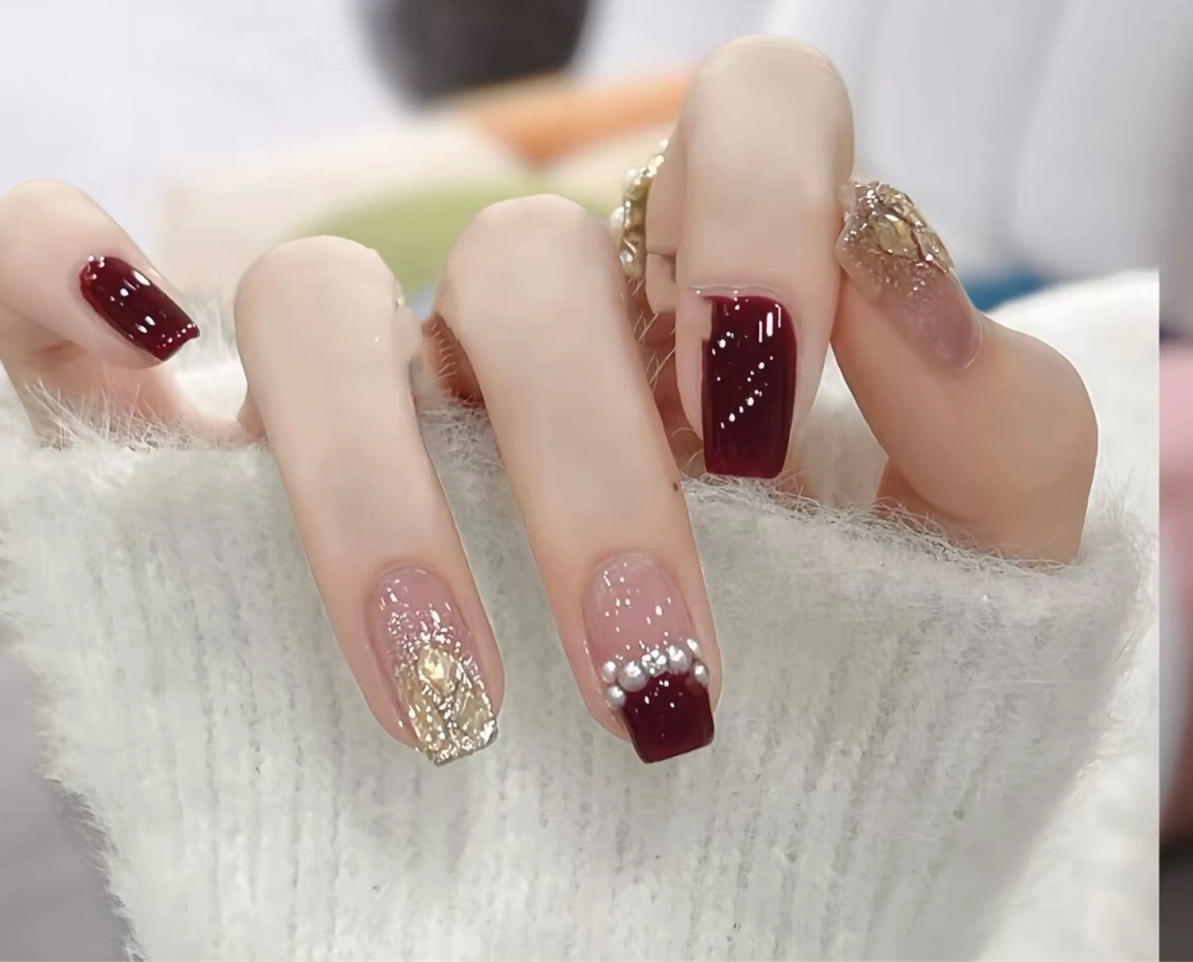 ネイル LEDアイラッシュ ∩_∩アオイのマツエク・マツパデザイン