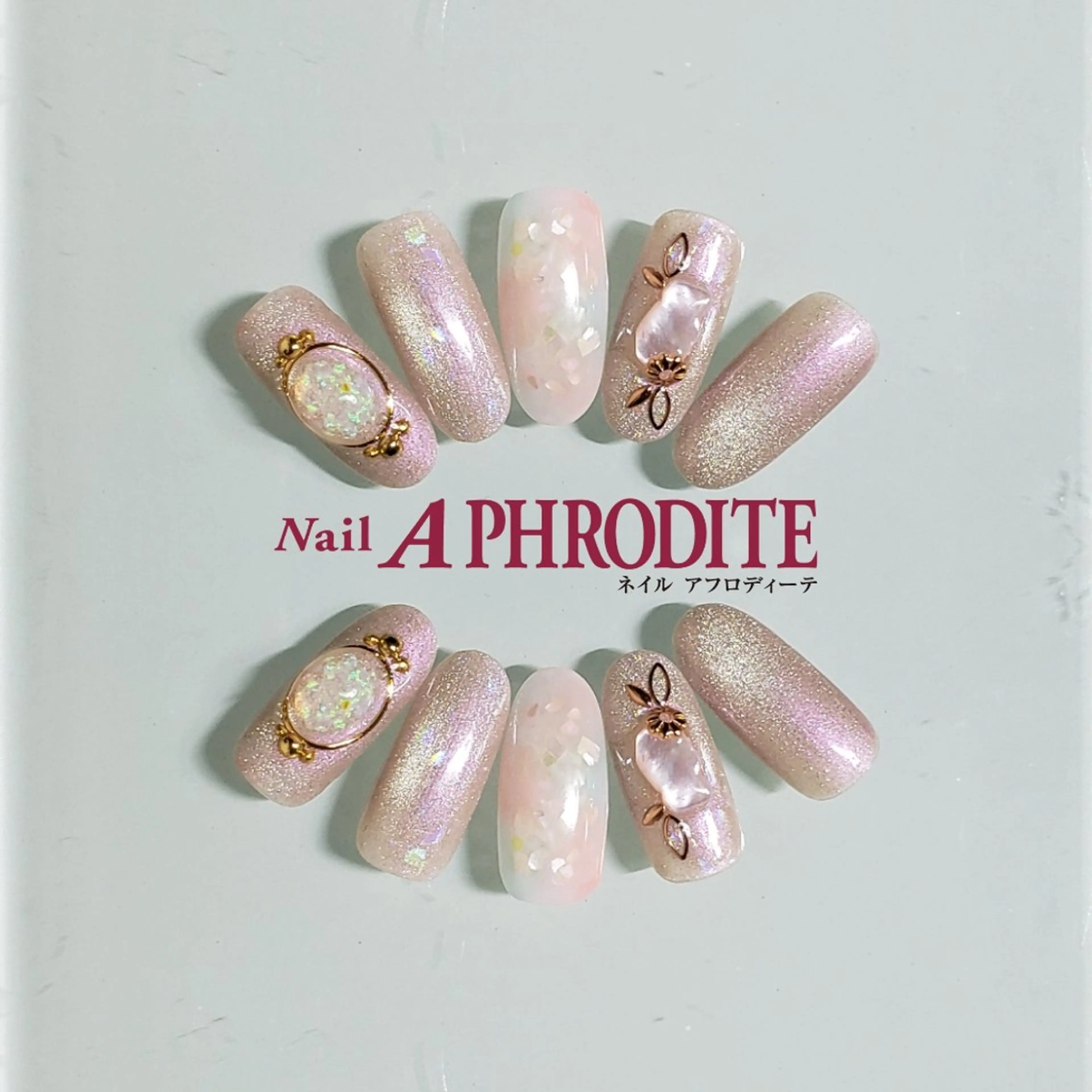 ネイル ジェルネイル ニュアンスネイル スカルプネイル ソフトジェル ネイルチップ ハンドネイル Nail  Aphroditeのネイルデザイン