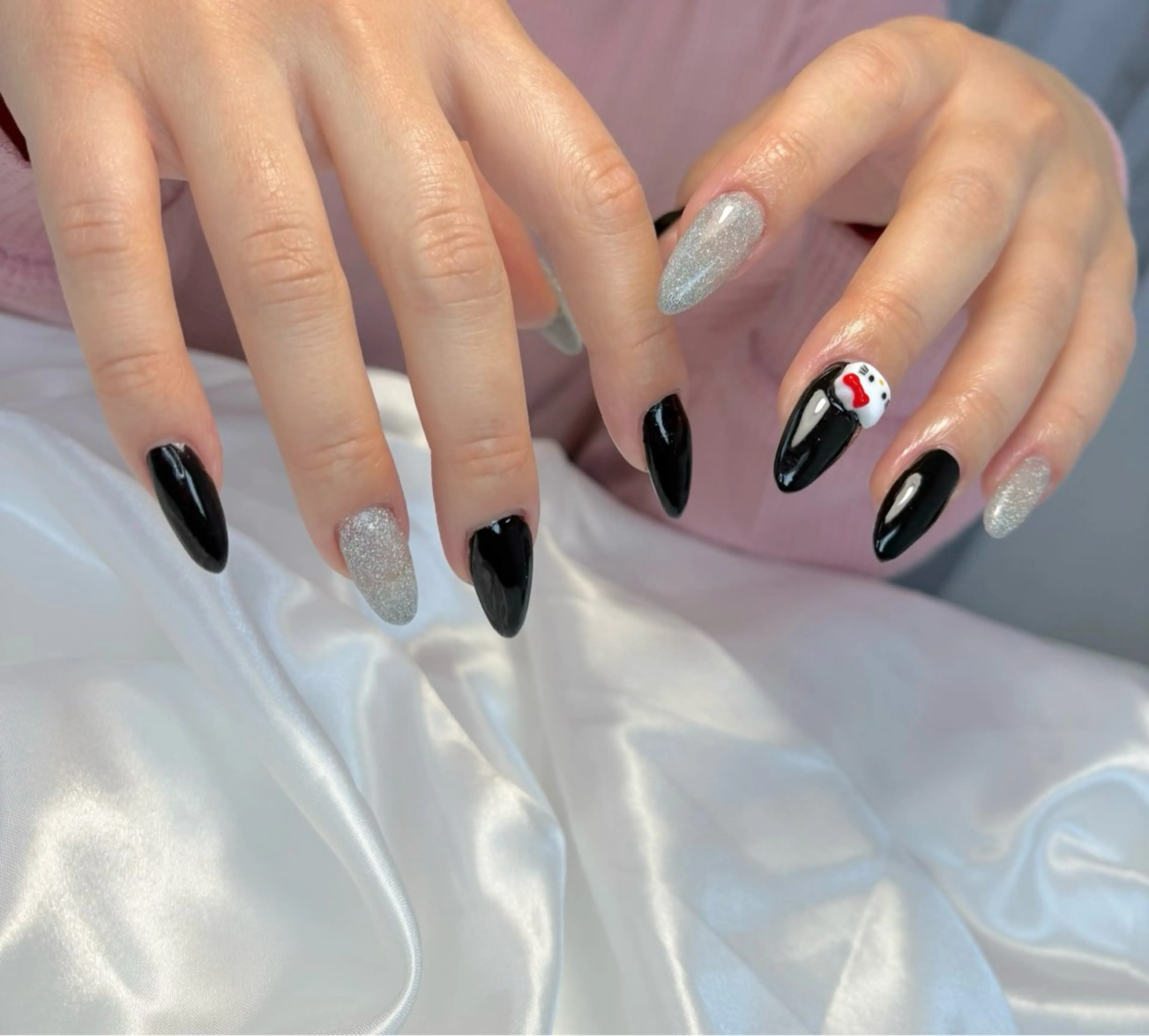 ネイル シルバー ハンドネイル Nail Salon noiのネイルデザイン