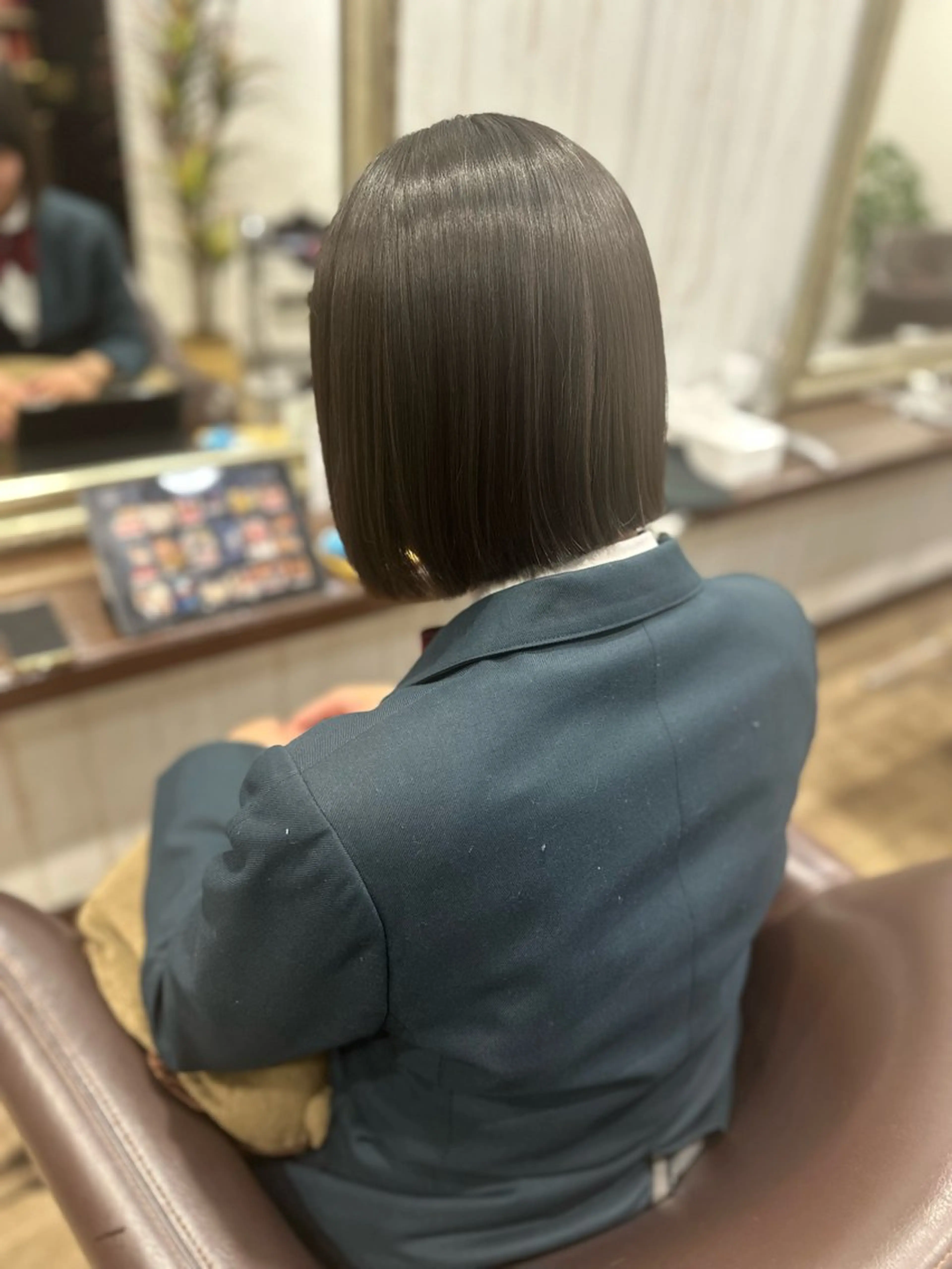 ショート カラー パーマ ヘアアレンジ 切りっぱなしボブ ボブ 学生 ストレートパーマ カット 縮毛矯正 トリートメント 髪質改善/韓国風 レイヤー/田村祐樹のヘアスタイル