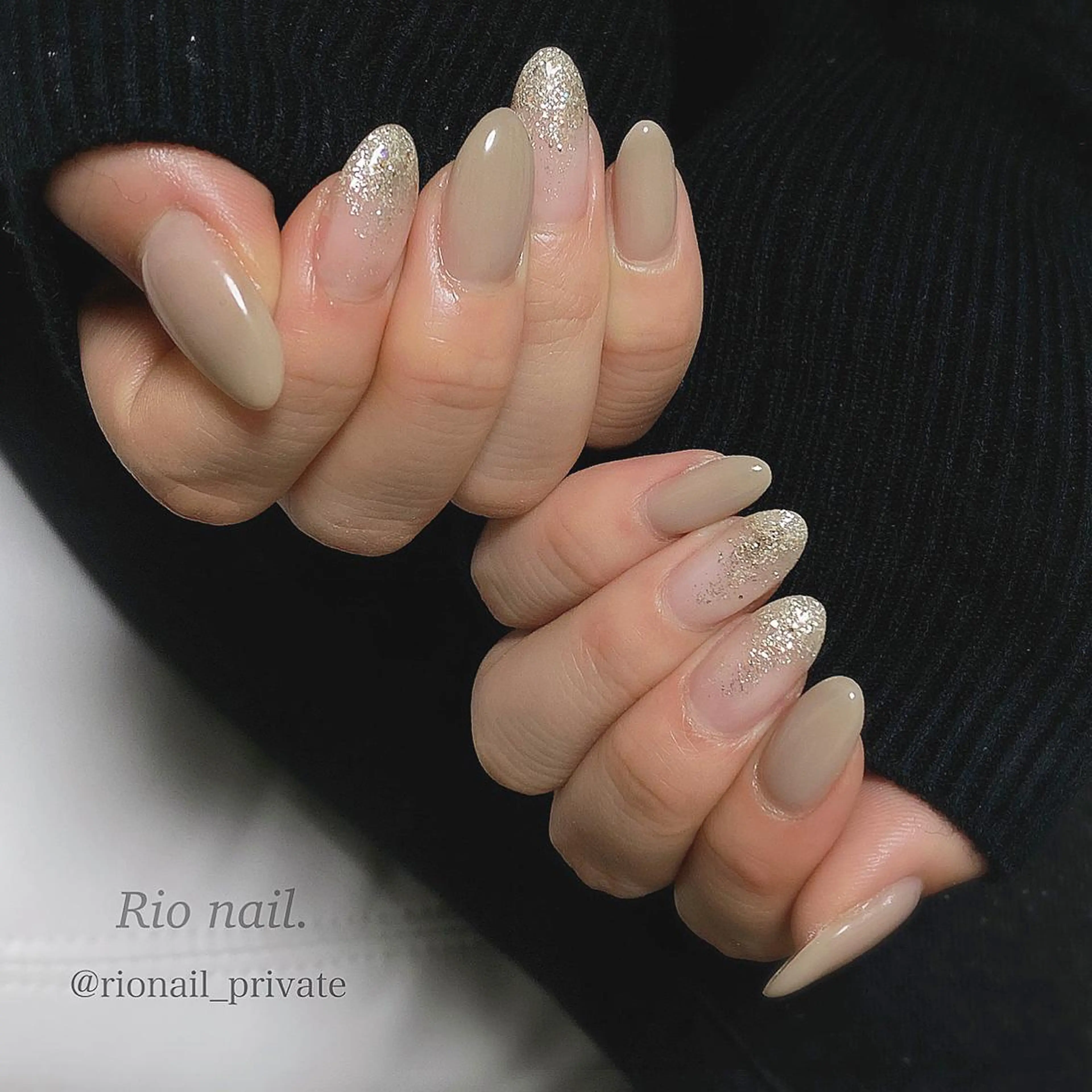 ネイル グラデーション ラメ(グリッター) nailsalon linneのネイルデザイン