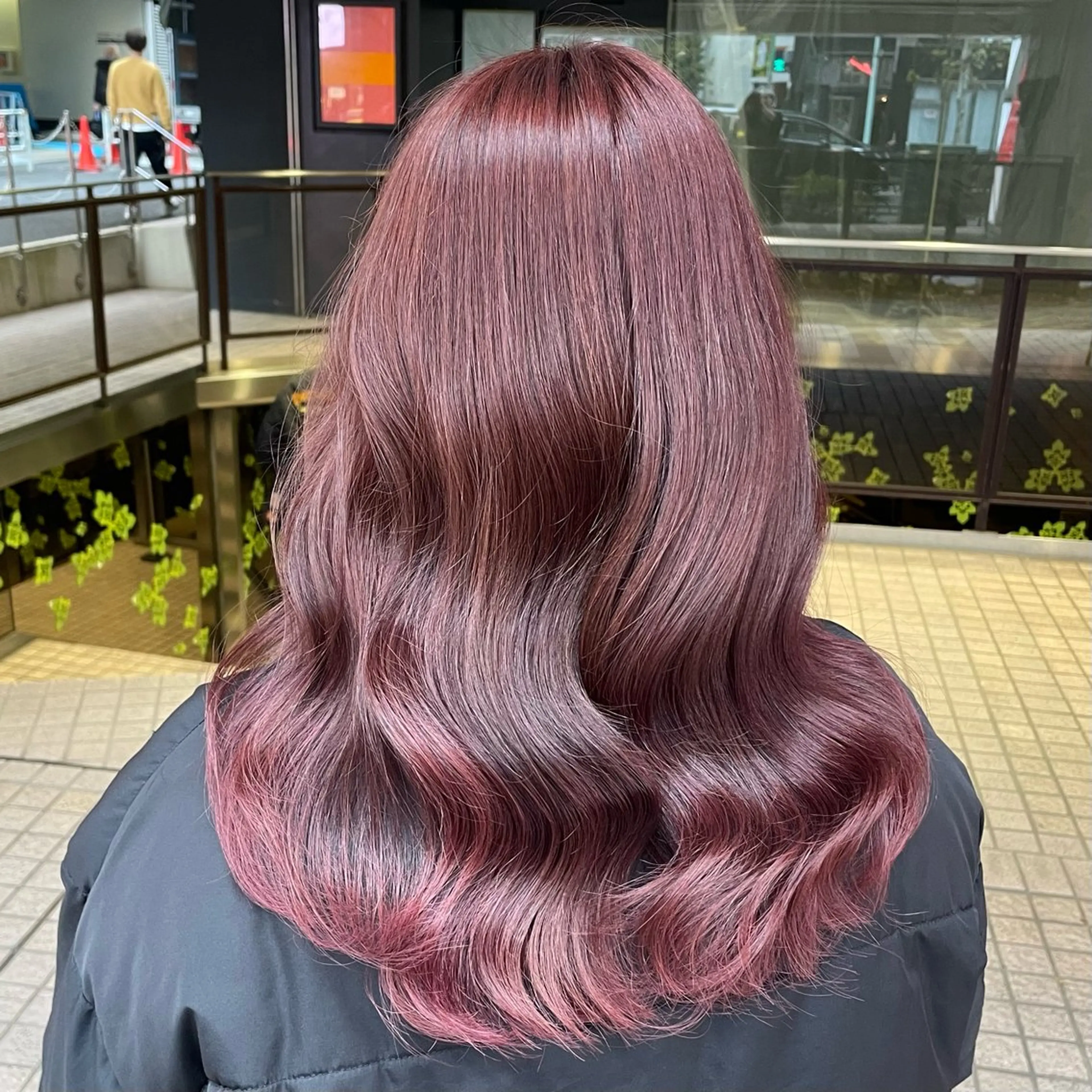 セミロング カラー 大人っぽ♡上品な暖色 ♡ブリーチなし♡のヘアスタイル