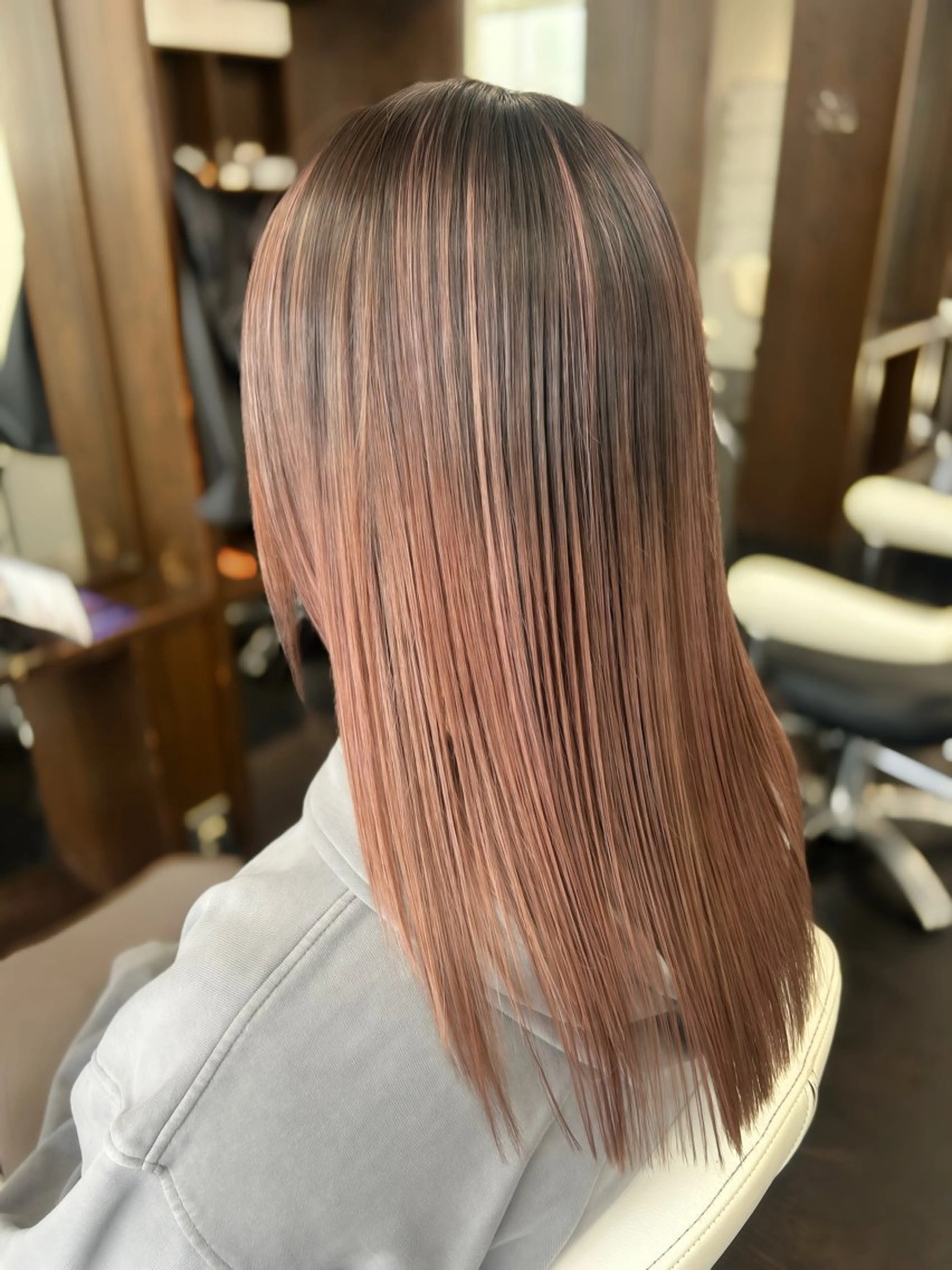 セミロング ハイライト 桝田 友美のヘアスタイル