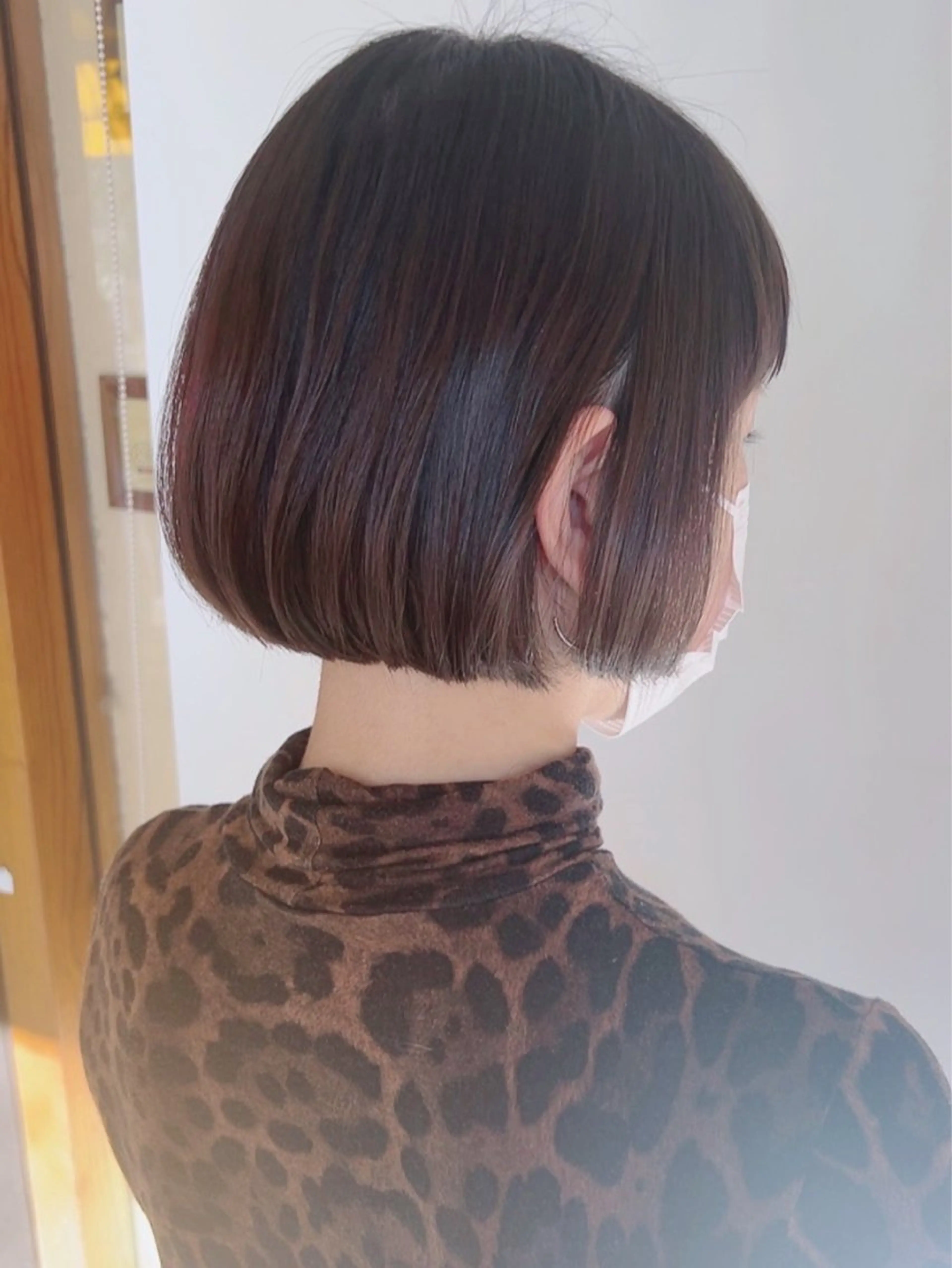 ショート ボブ 松岡彩華 ボブ /グレージュのヘアスタイル