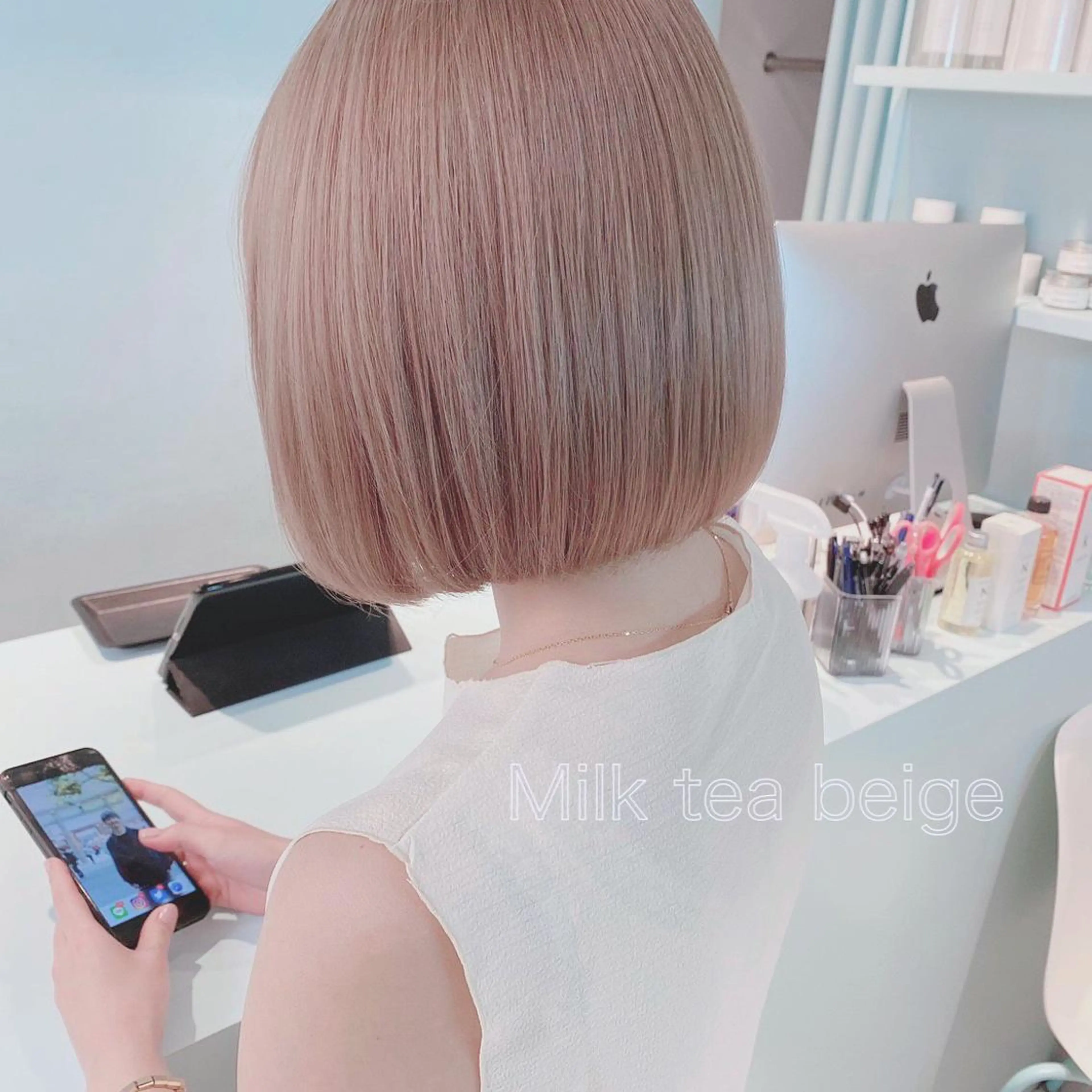 ショート カラー ヘアアレンジ ブリーチ ダブルカラー ブリーチなしカラー ボブ ショートヘア ヘアカラー トリートメント ヘッドスパ 𓏸レイヤー髪質改善 透けカラーカノン🫧のヘアスタイル
