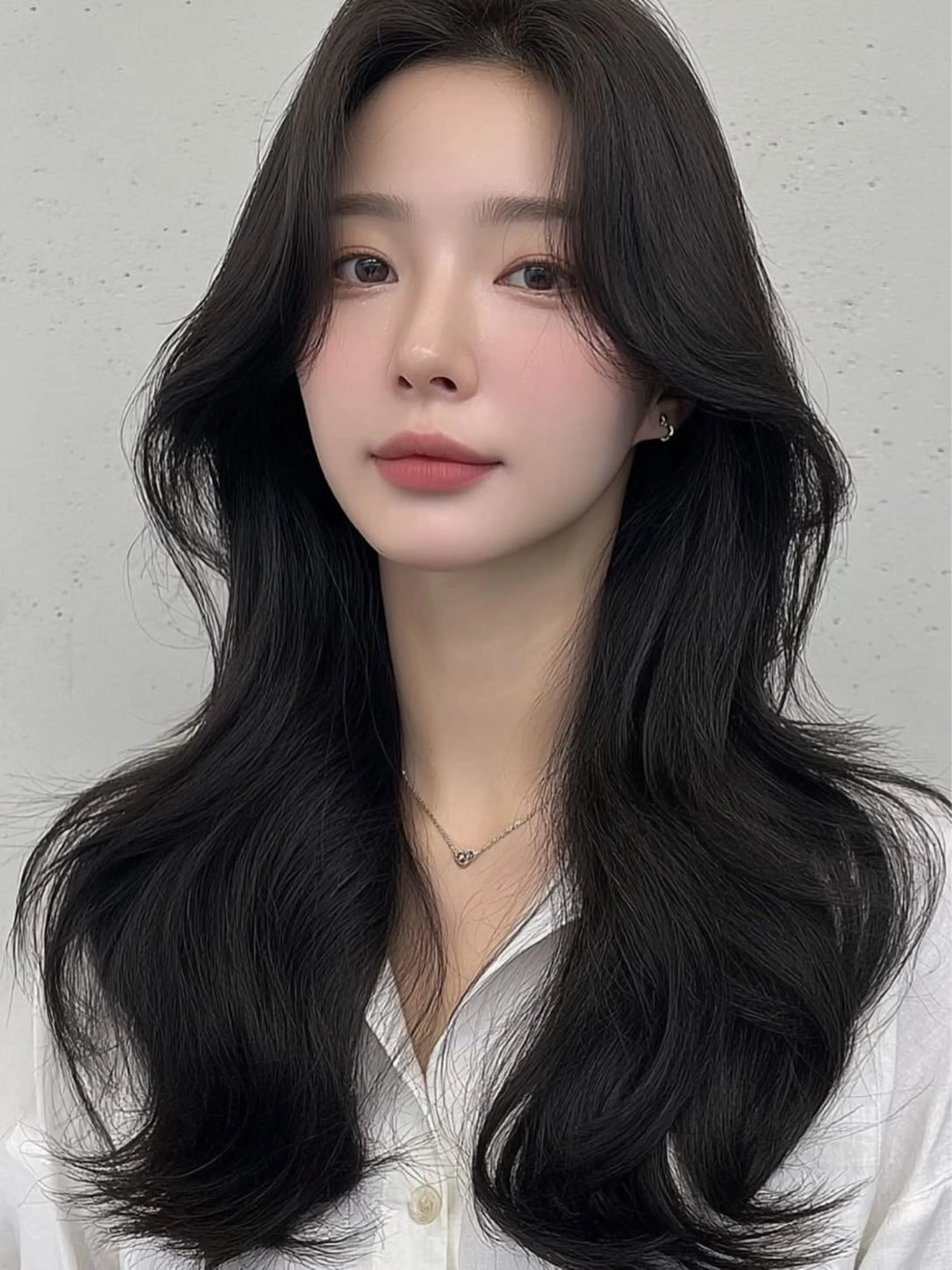 ロング 顔まわりレイヤー 韓国風ヘア レイヤーカット ロング 小顔カット カット カット無料｜レイヤー カット｜韓国モテへアのヘアスタイル