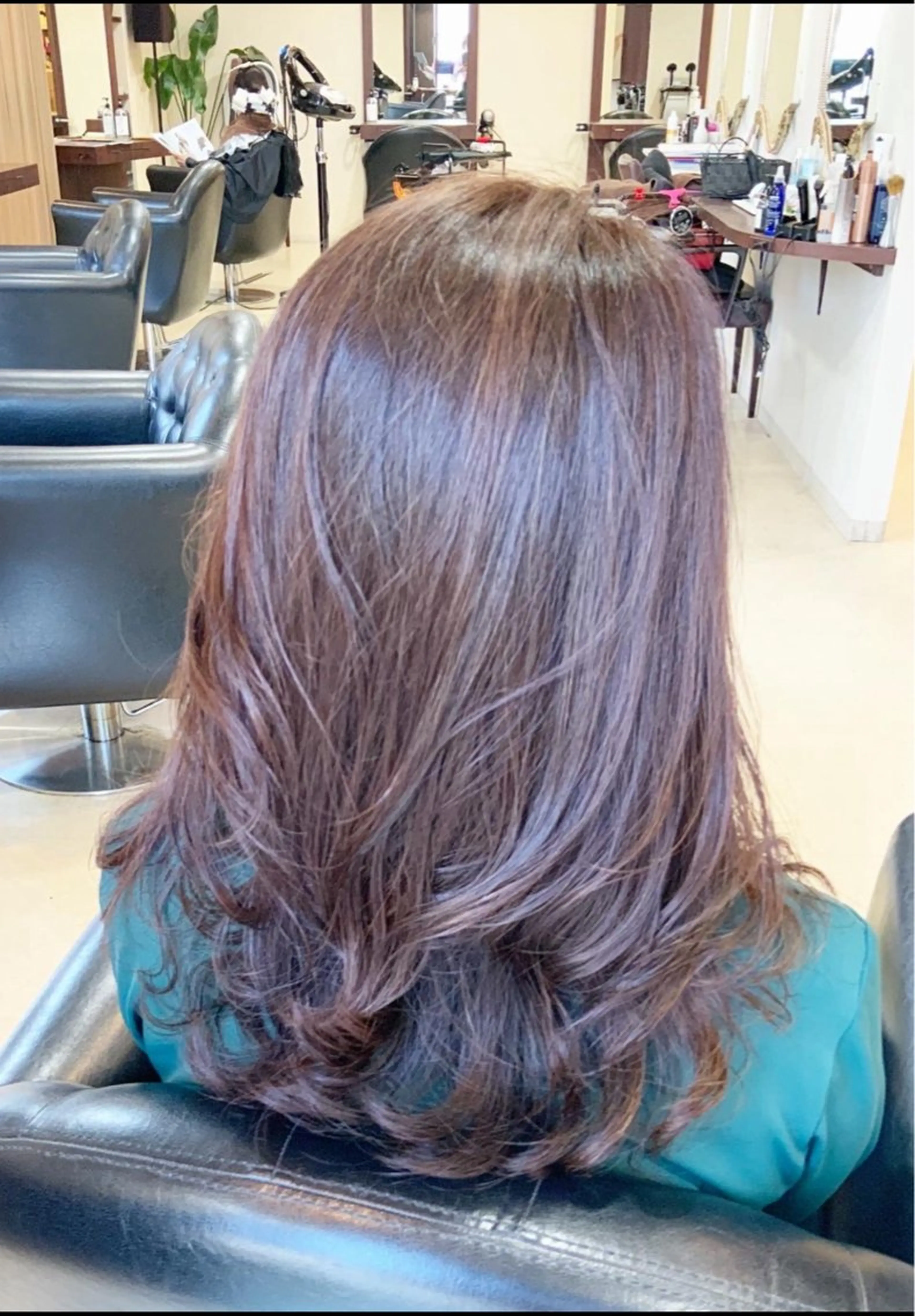 ロング オフコ ヤマテンのヘアスタイル