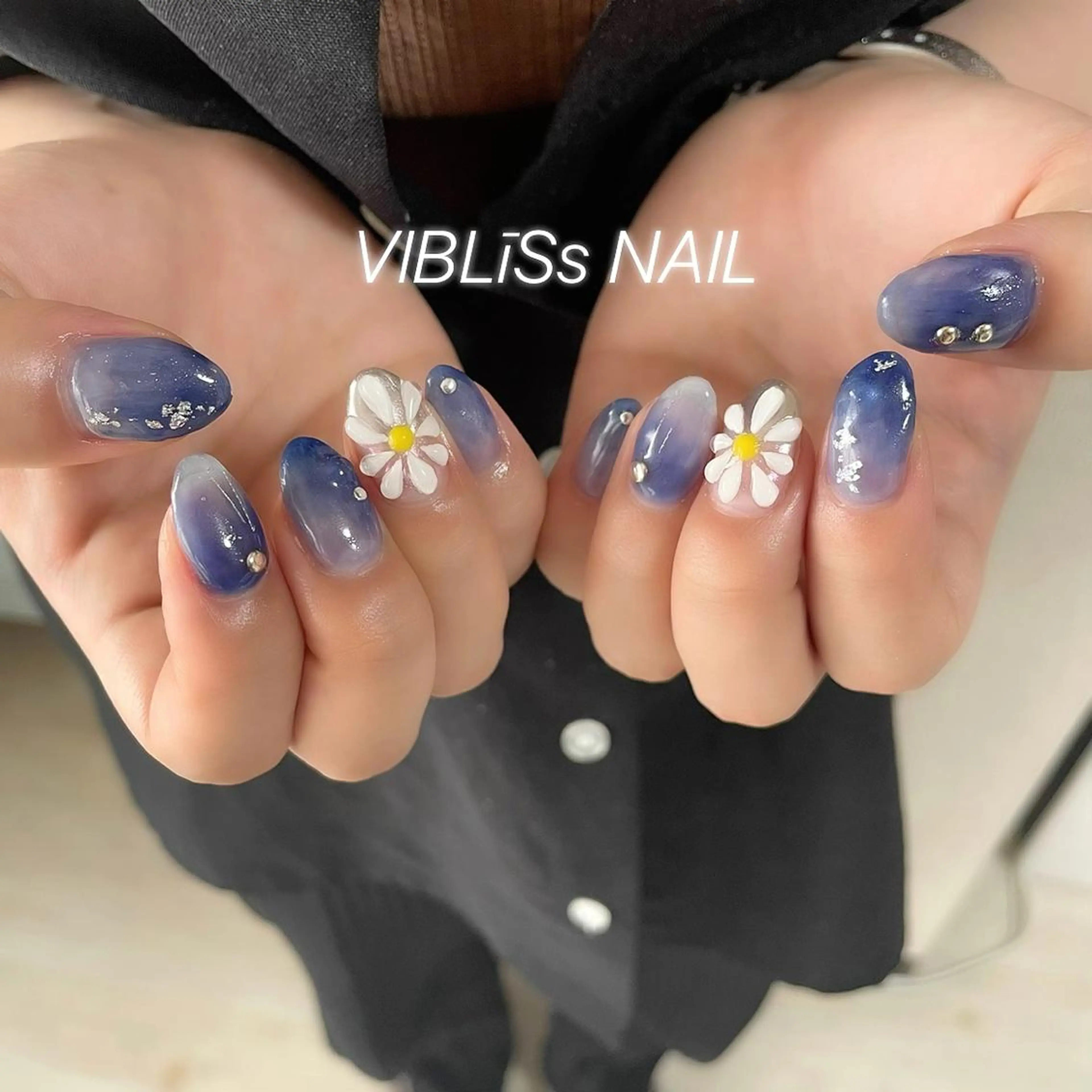 ネイル VIBLīSs nailのネイルデザイン