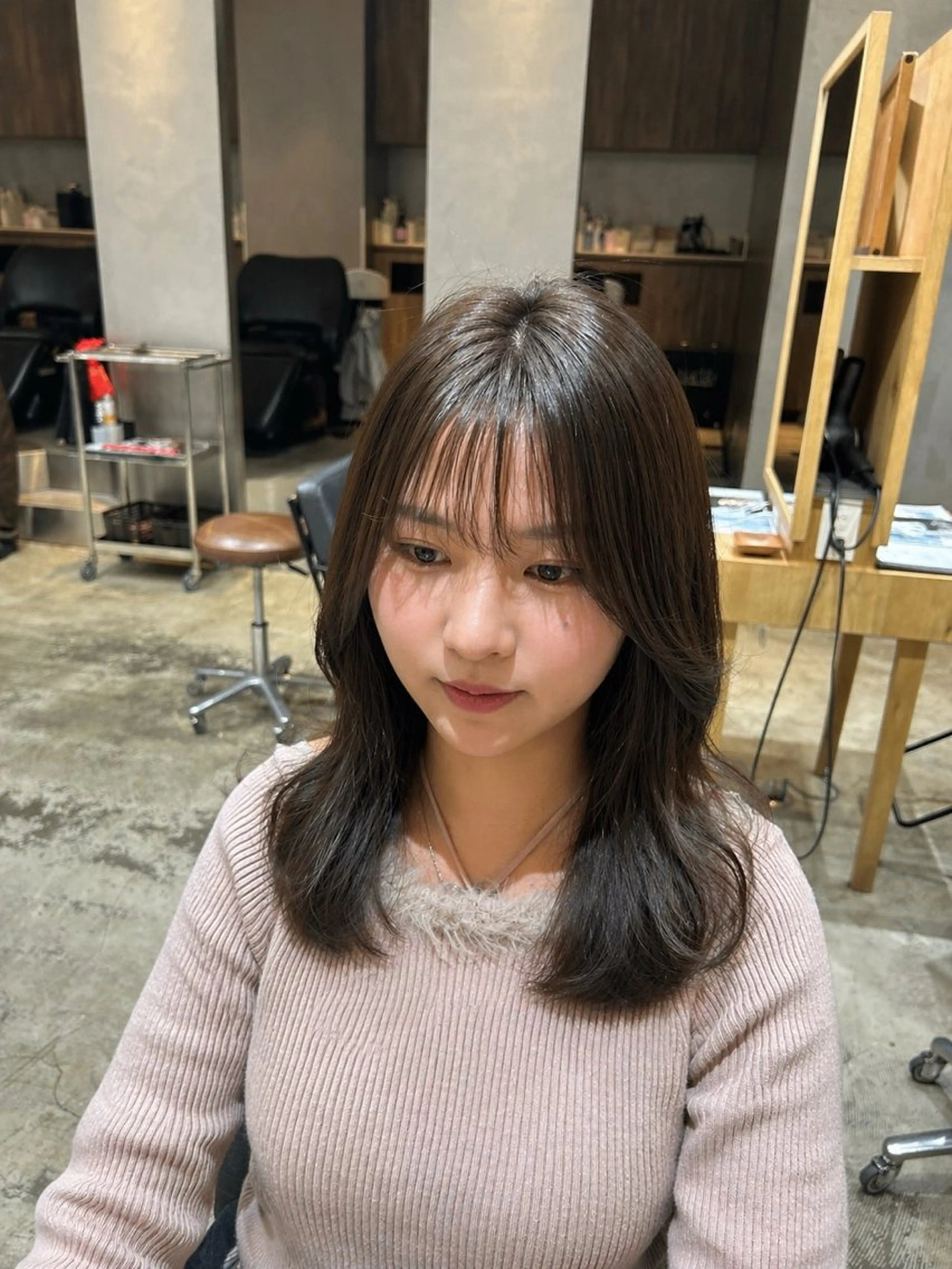 ミディアム ヘアカラー 心斎橋🤍inity KIKOのヘアスタイル