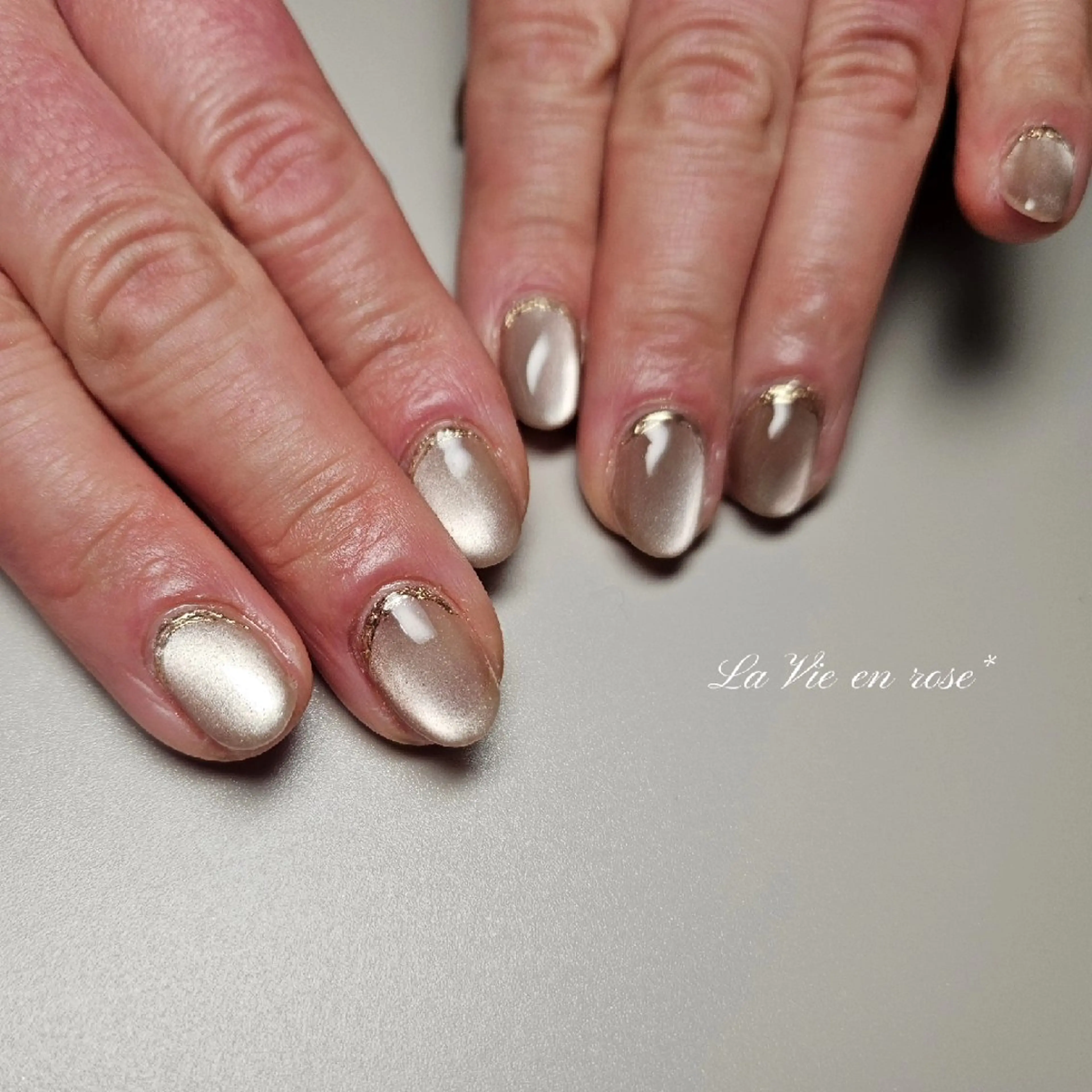 ネイル ラヴィアン ローズのネイルデザイン