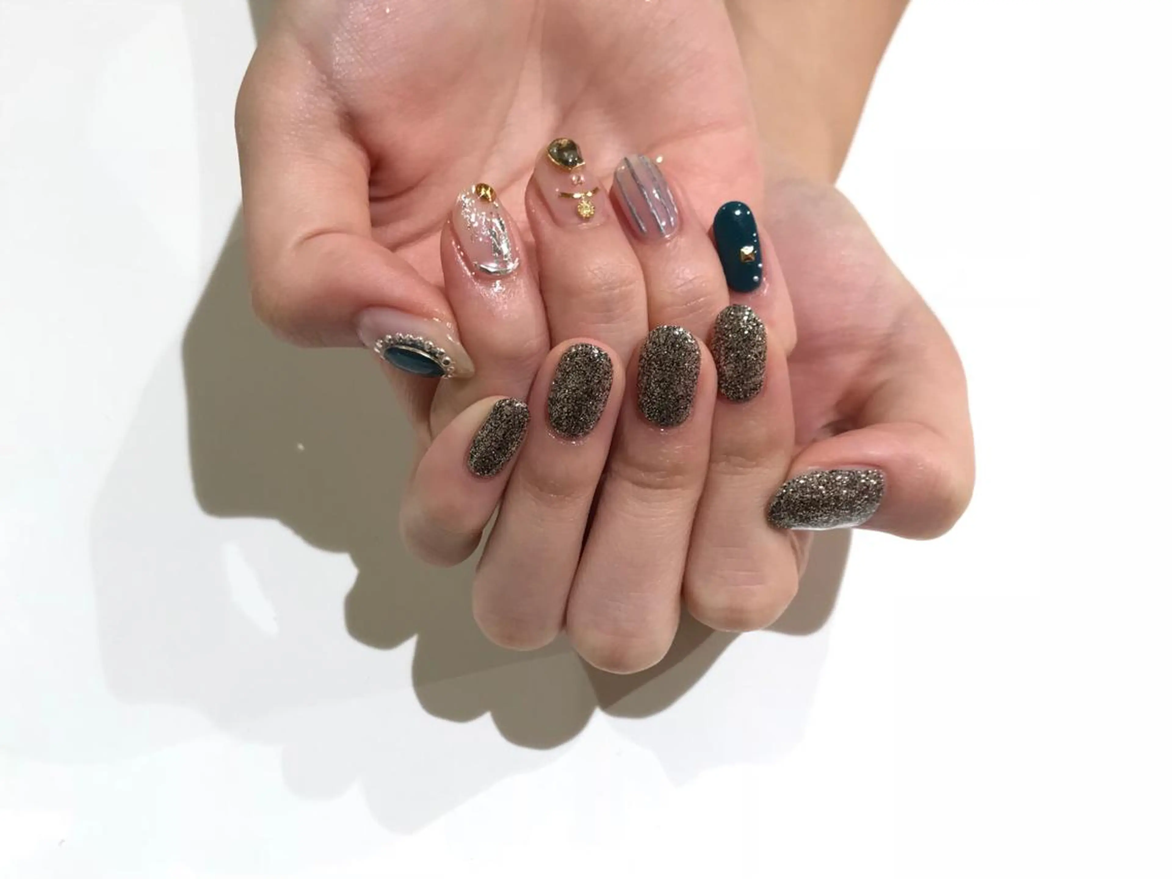 ネイル ハンドネイル 舞田 苑香のネイルデザイン