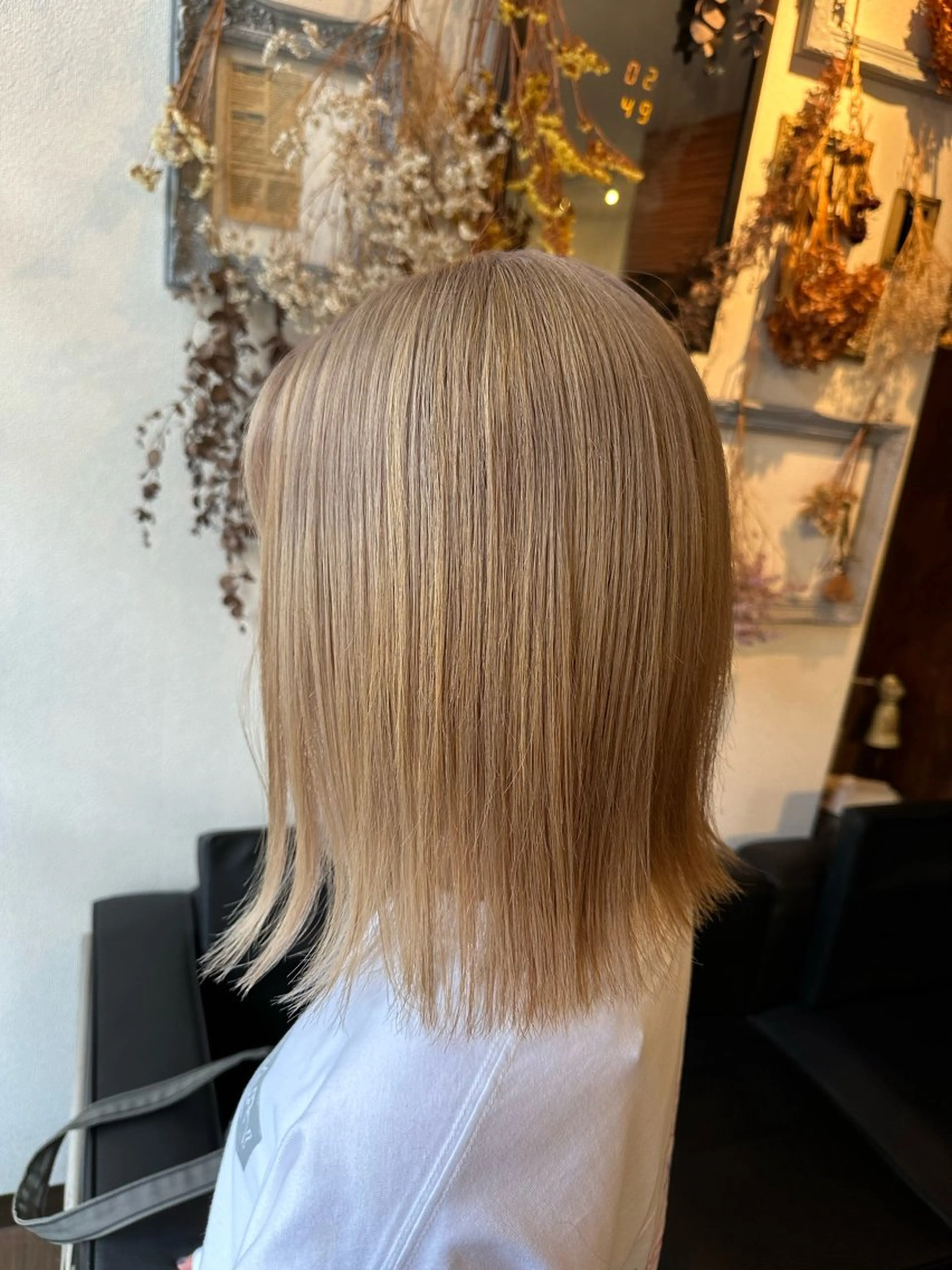 ミディアム カラー ブロンド カット ヘアカラー 大人女性の艶カット カラー/菊池柊真🌟のヘアスタイル