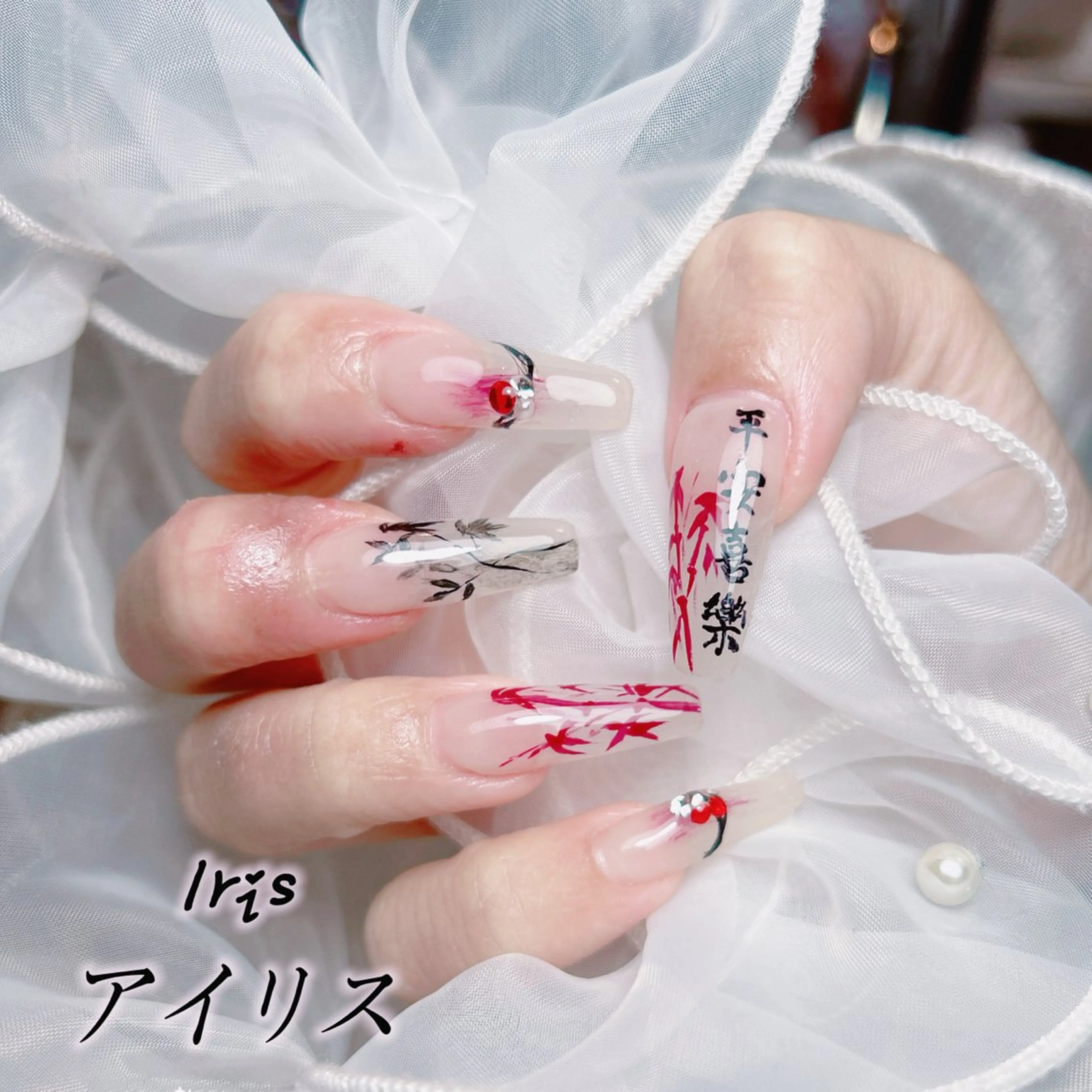 ネイル ハンドネイル ハンドケア 🍒IRIS Nail🌸のネイルデザイン